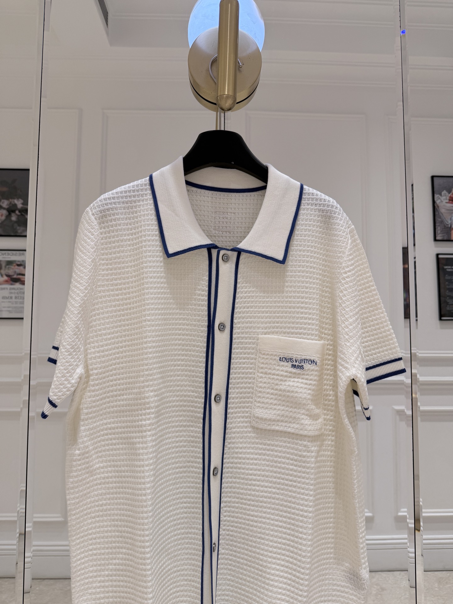루이비통 여성 가디건 131883 Louis Vuitton Cardigan 썸네일 이미지
