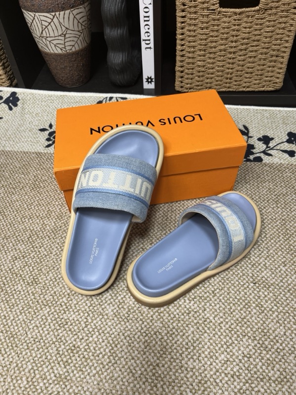 Louis Vuitton Mules plates Pool Pillow confortables et élégantes pour l'été