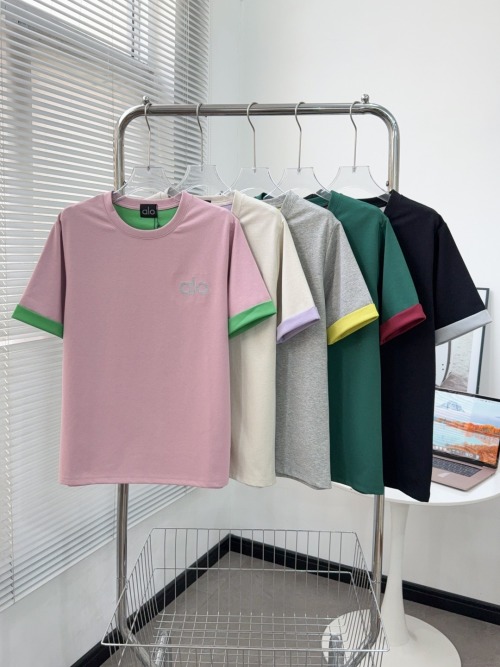 ALO Embroidered Logo Color Block Crew Neck T-Shirt, Fashionable and Comfortable 1 ALO Embroidered Logo Color Block Crew Neck T-Shirt, Fashionable and Comfortable