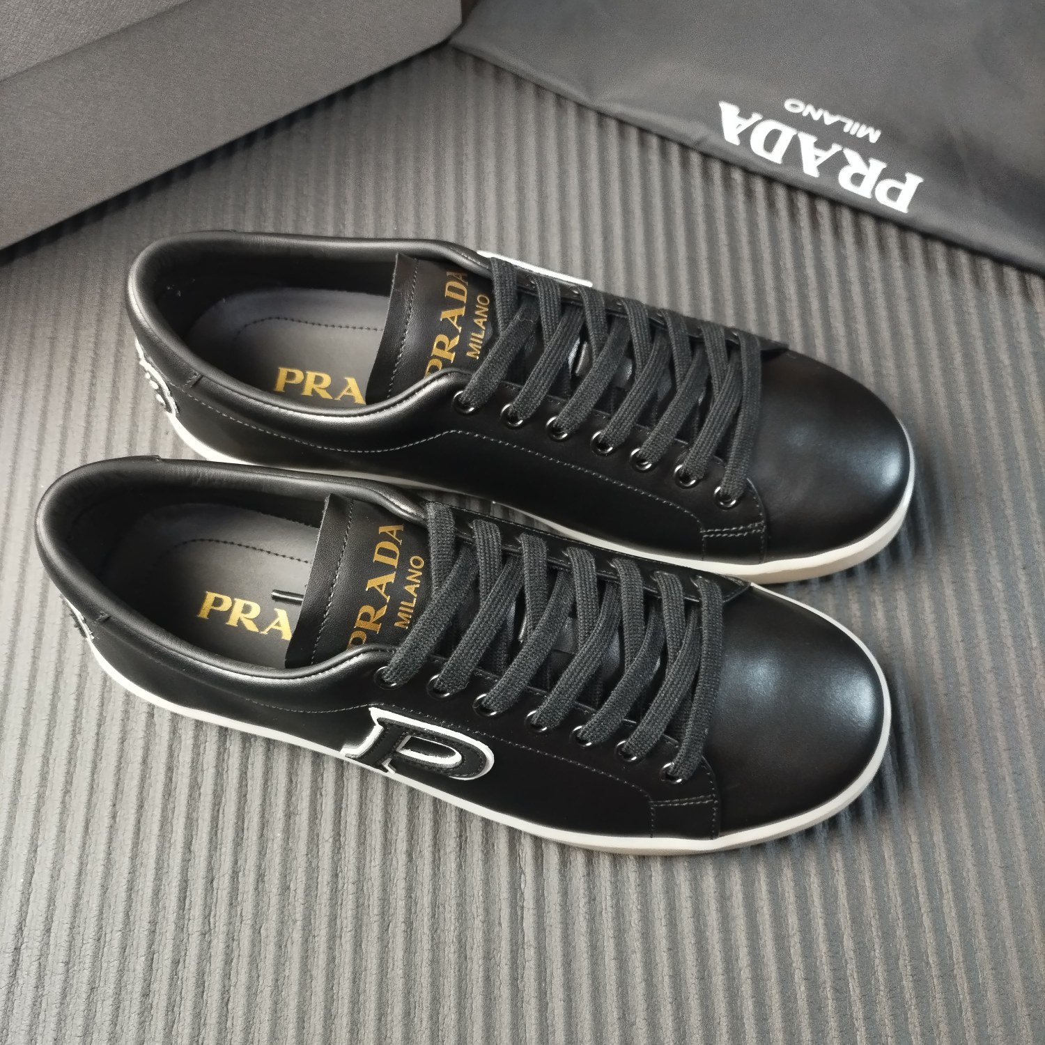 NO:271252,39---44 Black skin,1986090939---44 黑皮,,Men's shoes