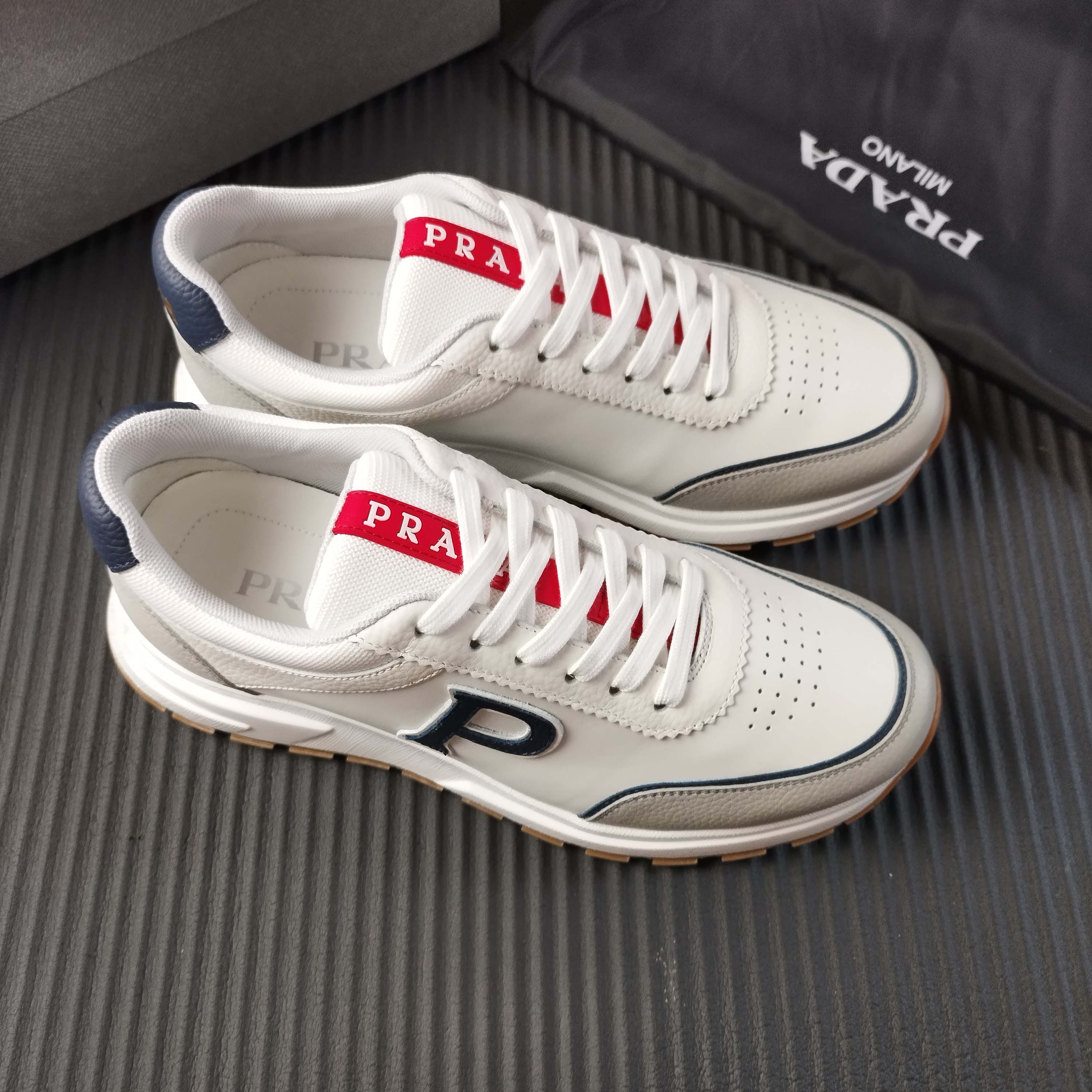 NO:279336,39---45 White/lan,1986090939---45 白/兰,,Men's shoes