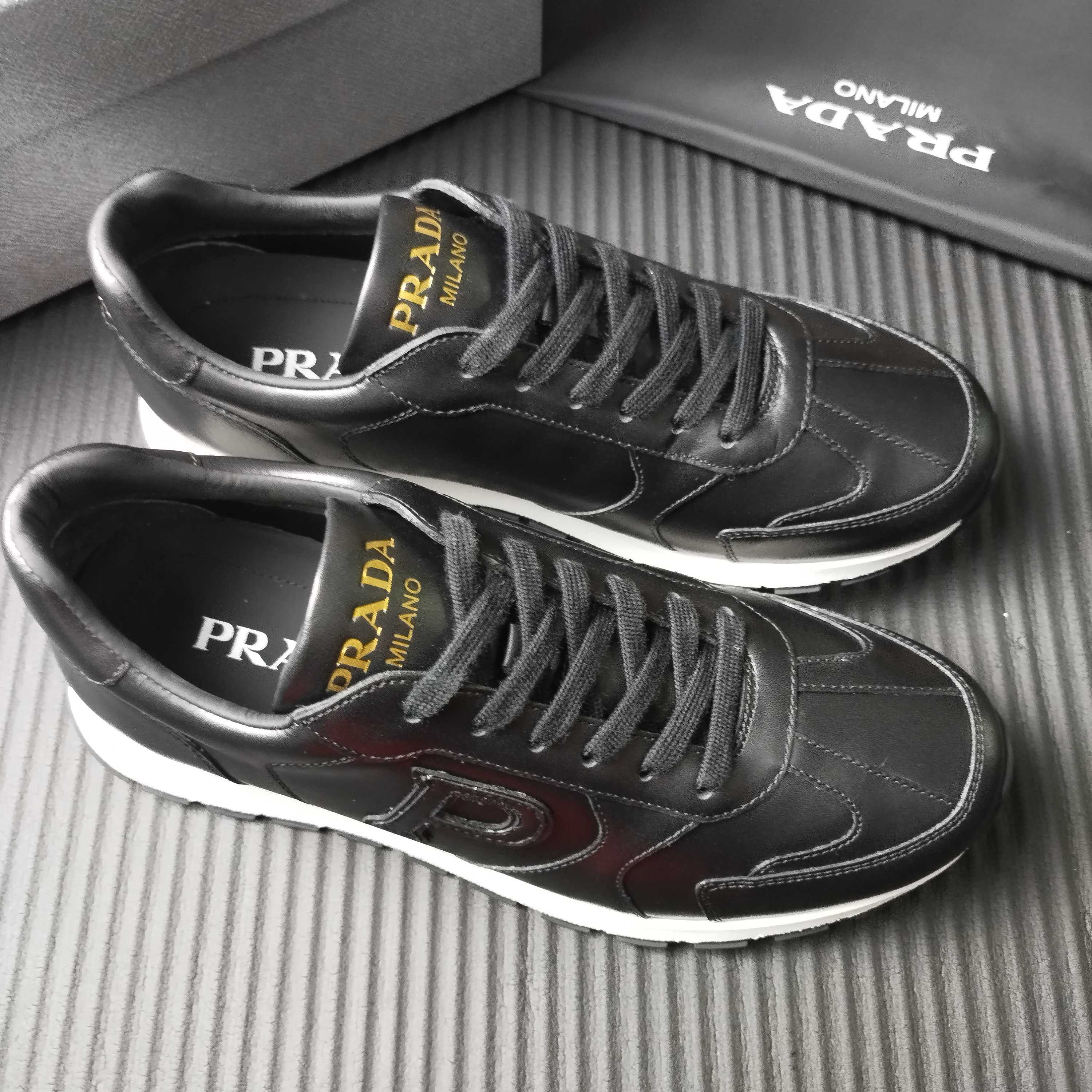 NO:556346,39----45 black leather,1986090939----45 黑皮,,Men's shoes