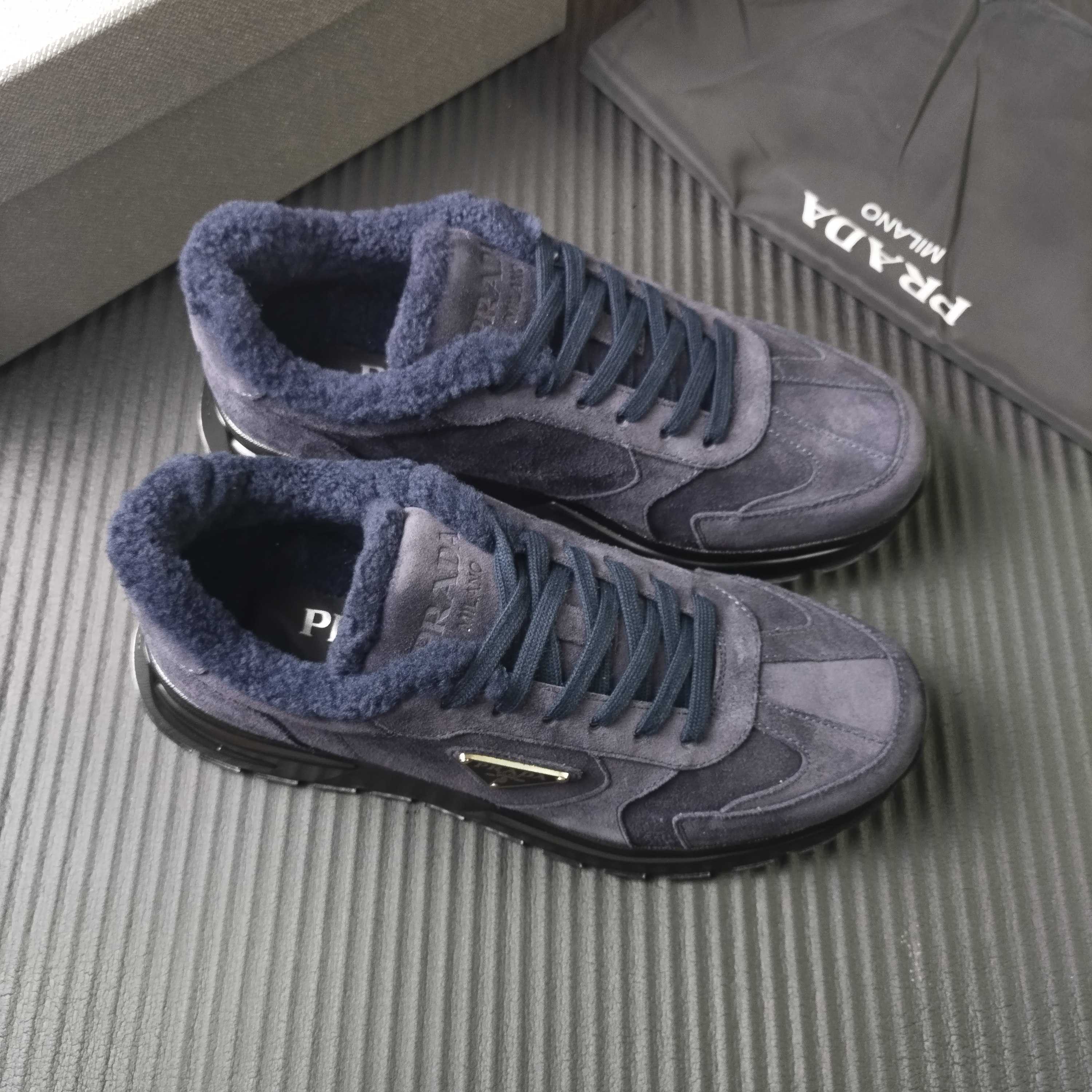 NO:556345,Real sheep boots 39----45 Lan Niujing,,boots19860909真羊靴 39----45 兰牛京,,boots,Men's shoes