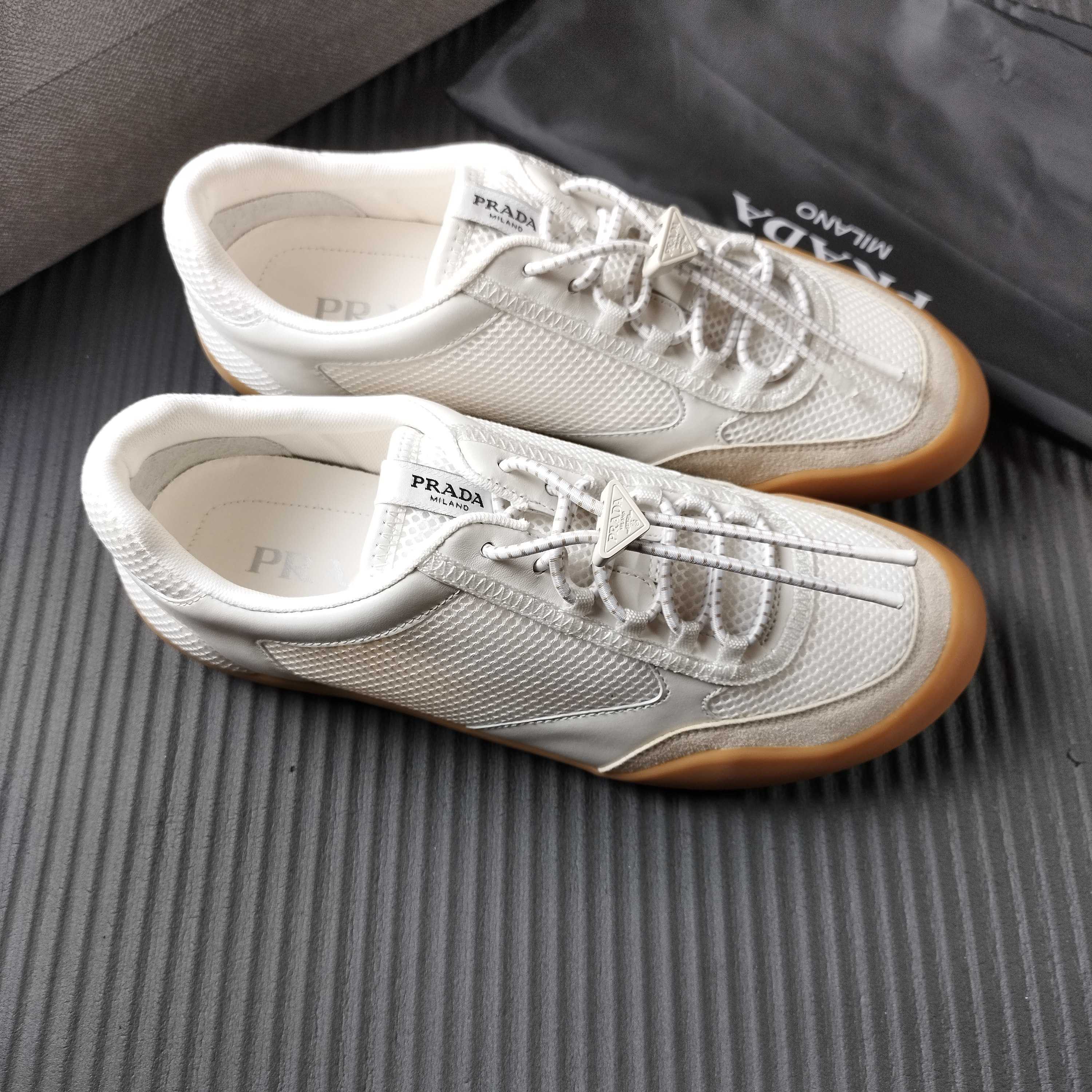 NO:744878,39----45 white,1986090939----45 白色,,Men's shoes