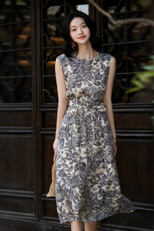 Elegant Linen Blend Floral Print Midi Dress with Tie Waist 1 Elegant Linen Blend Floral Print Midi Dress with Tie Waist