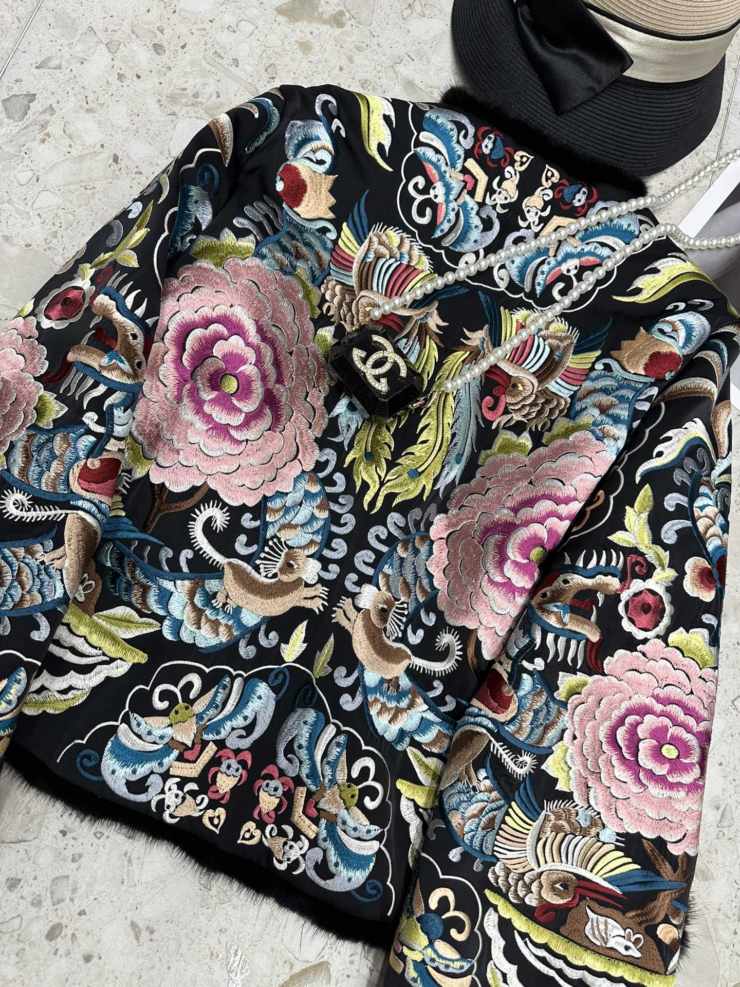 High Quality Women’s Clothes: Dust Bags, Dg Big Solid Pictures, Embroidered Details - 图片 7