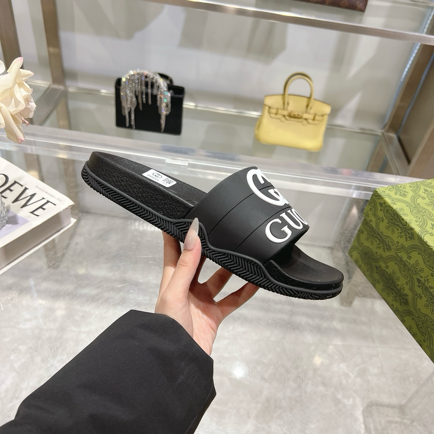 i1742133132374 60 0 4