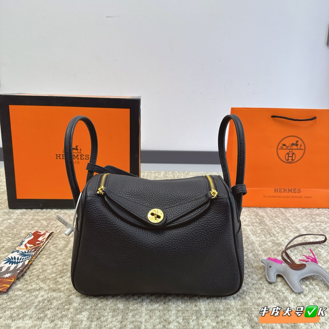 Aaa +
 Hermes Lindy Sacs À Main Sacs À Bandoulière & À Épaule Cuir de vache