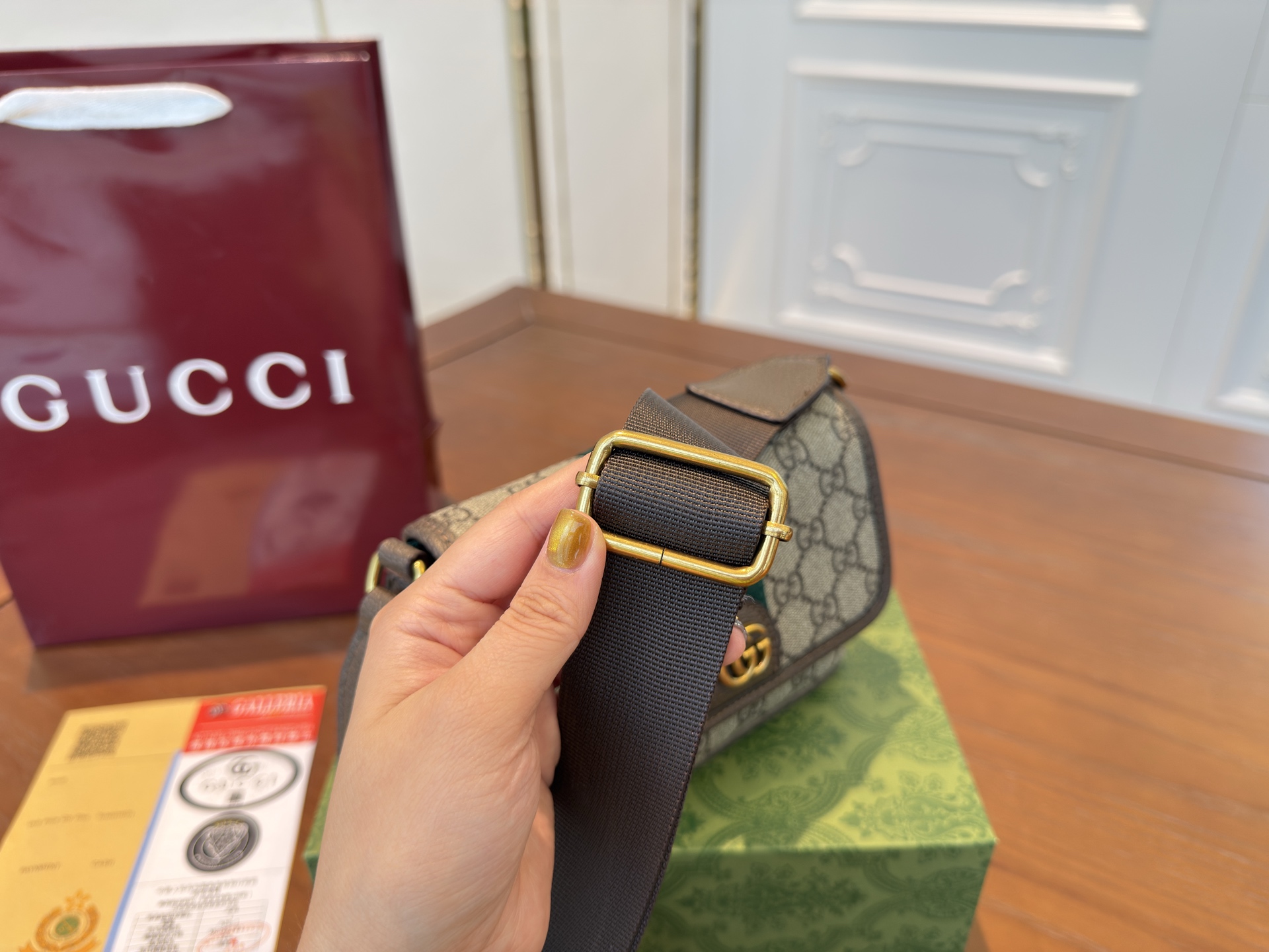 （折叠盒⚠️）p110

Gucci/古奇
邮差包 Ophidia 单肩包/斜挎包
尺寸：19×12