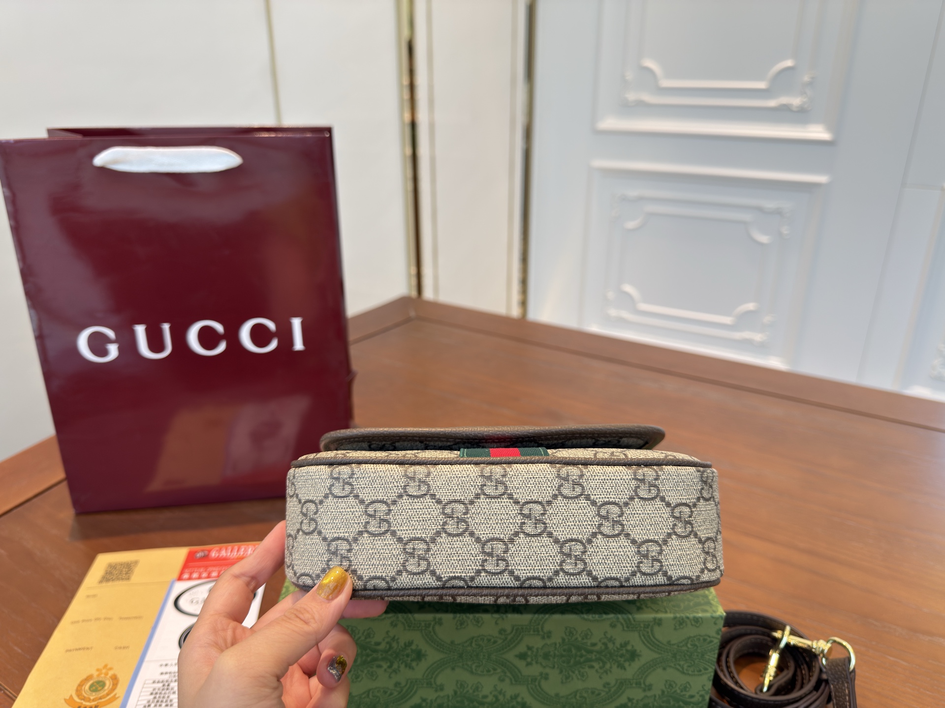 （折叠盒⚠️）p125

GUCCI Ophidia系列|新品到店 ~

古驰#gucci #ophidia 经典与时尚的完美融合19cm