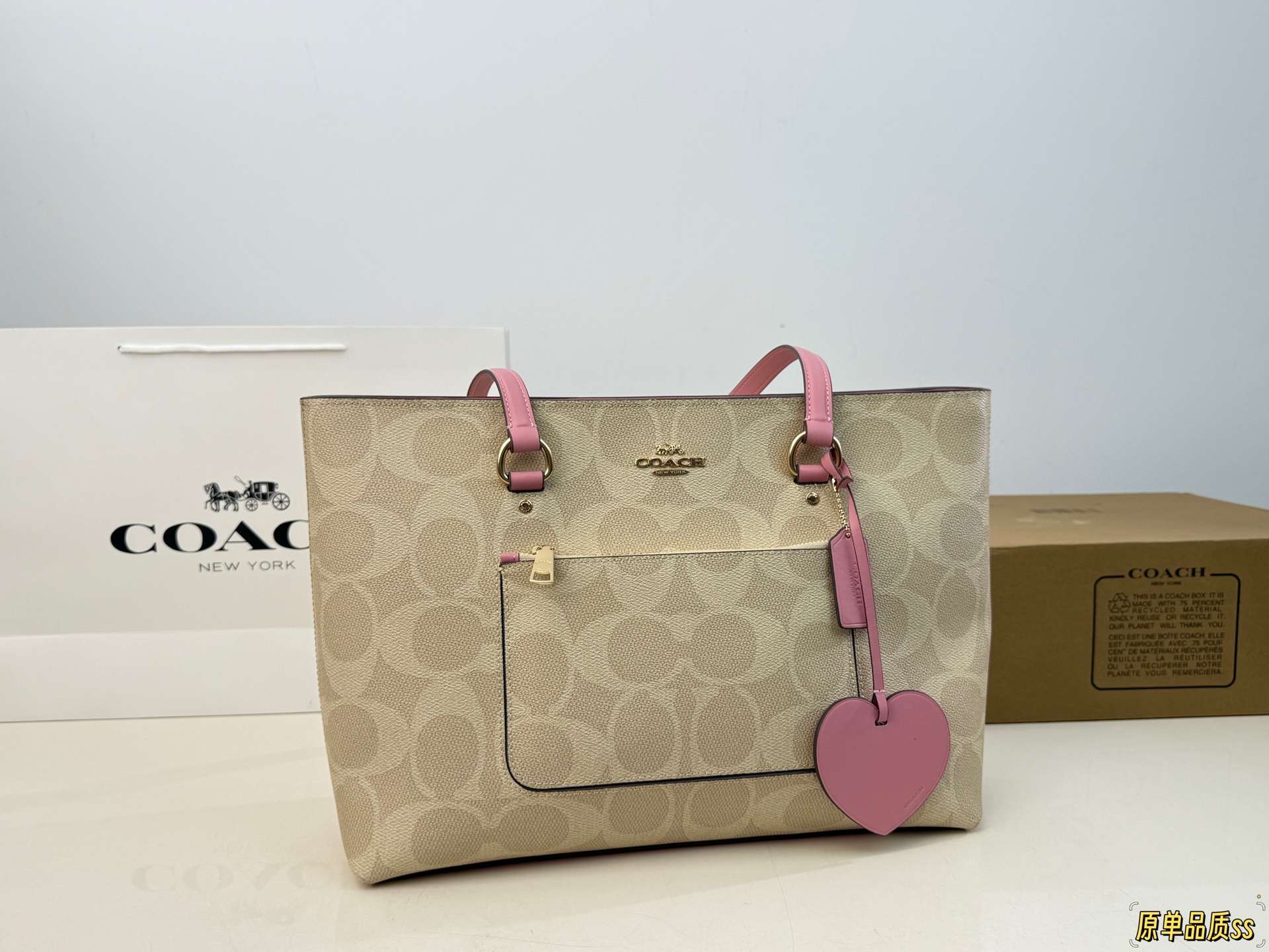 Airplane Box️ P278 | | Coach’s New Fairy Tote | I Really Like This Design | Shopping Bag That Can Be Carried By Hand Or Cross-body | Size: 36 26cm
