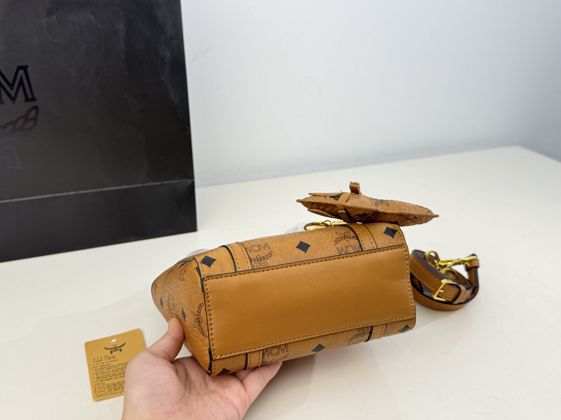 Miniatura 7