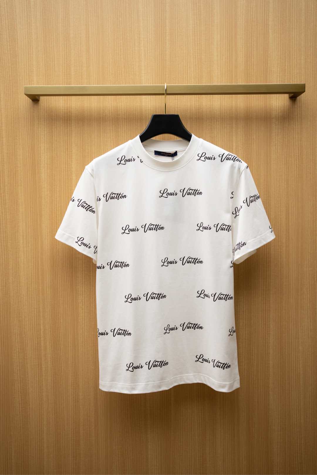 NO:501703,20251V latest T-shirt, classic letters full print logo, top-grade cotton fabric, normal style, white, size S~XXL,,tees, t-shirt,alexander wang1986090920251V最新款T恤 经典字母满副印花logo 顶级纯棉面料 正常版型 白色 尺码S~XXL,,tees，t-shirt,alexander wang,Men's clothing