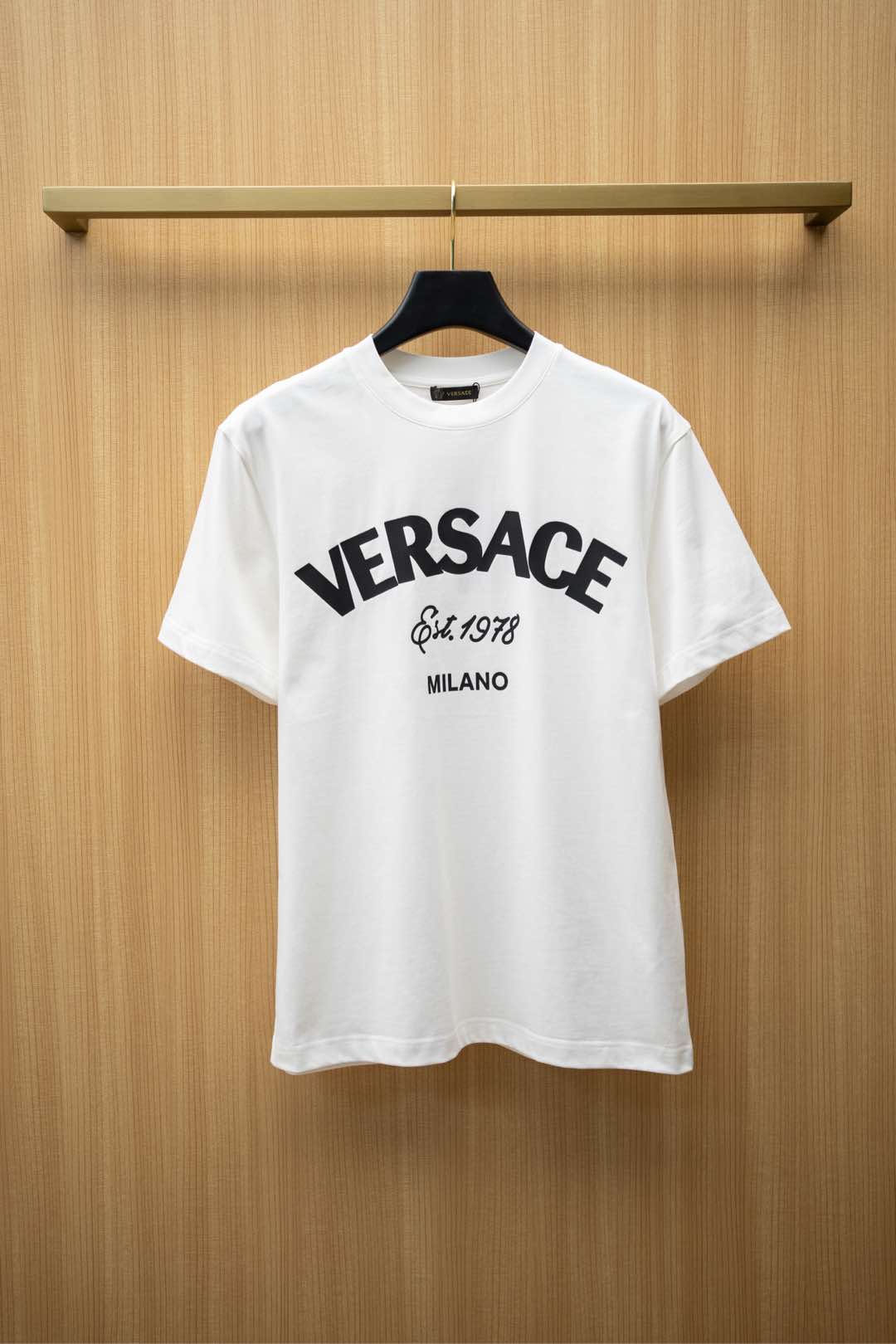 NO:501671,2025VSC latest T-shirt, classic letter printing logo, top-grade cotton fabric, normal style, white, size S~XXL,,tees, t-shirt,alexander wang198609092025VSC最新款T恤 经典字母印花logo 顶级纯棉面料 正常版型 白色 尺码S~XXL,,tees，t-shirt,alexander wang,Men's clothing
