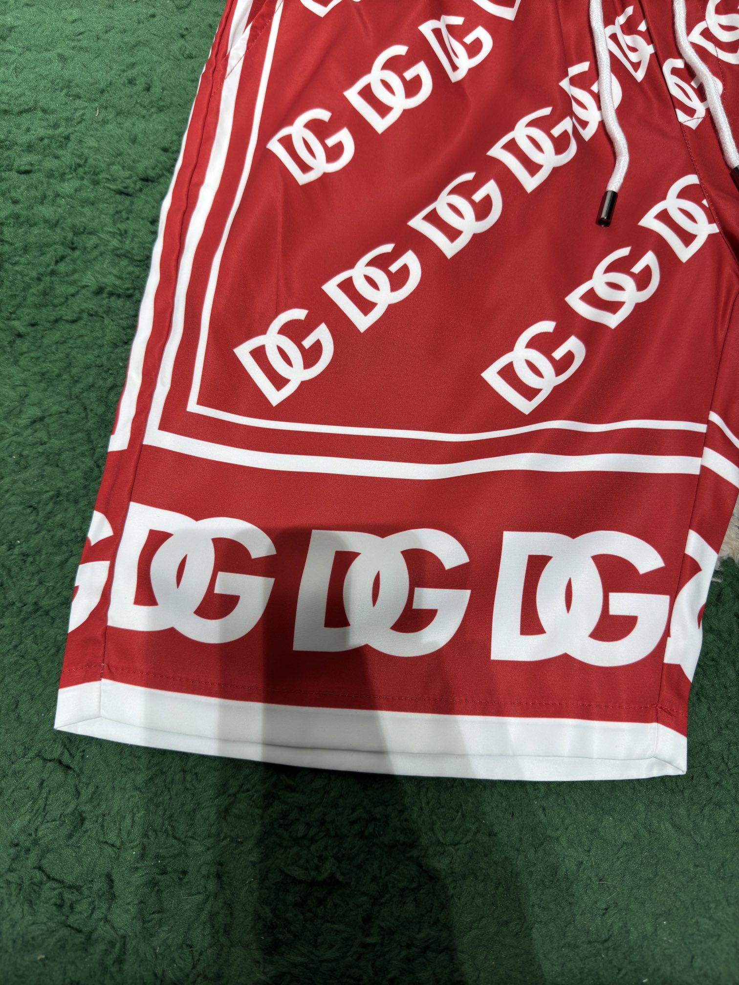 P67. DG
定位裁剪短裤订制面料尺码S一2xl