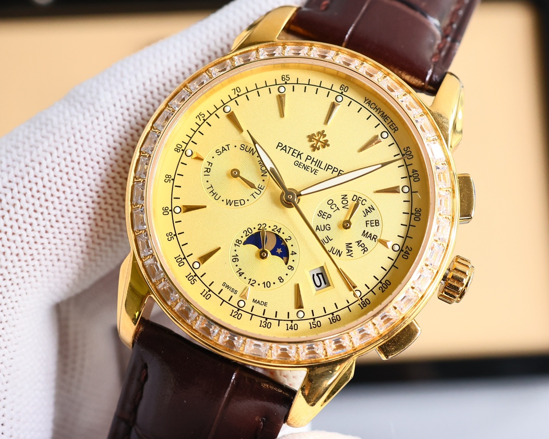 NO:602006,Patek Philippe complex function watch, elegant and noble, equipped with imported movement (zero repair) functions (24 hours, day of the week, stars, month) imported 316 stainless steel!  Paired with Italian imported calfskin!  Original pin buckle!  Size 42mm. Wear-resistant and scratch-resistant sapphire glass!  Super waterproof to 50 meters!  Simple but not simple!  The appearance is the same!  originality,,patek philippe,cowhide19860909百达翡丽Patek Philippe 复杂功能腕表,典雅高贵,搭配进口机芯（零返修）功能（24小时,星期,星辰,月份） 进口316精钢！搭配意大利进口小牛皮！原装针扣！尺寸42mm. 耐磨防刮蓝宝石玻璃！超强防水50米！简约而不简单！表里如一！独具匠心,,patek philippe,cowhide,Watch