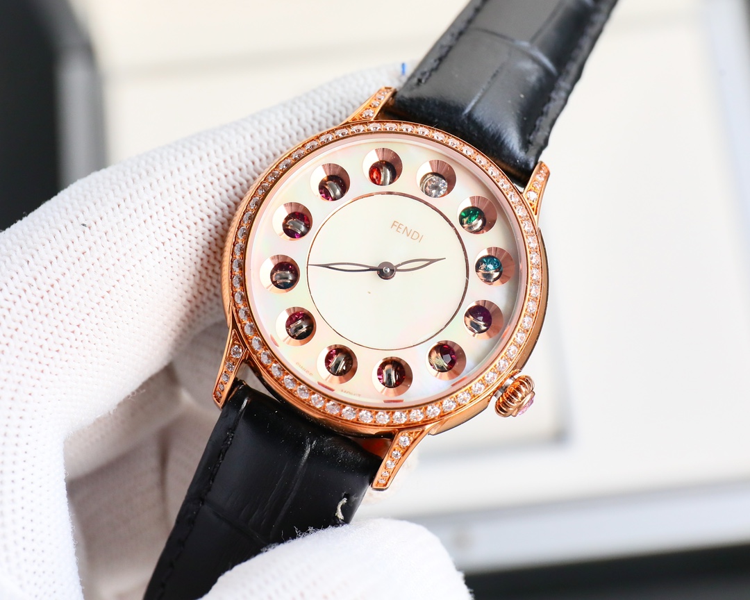 FENDI Crazy Carats Colored Jewellery Watch: Unique Rolling Jewelry Design with Multi-Colored Gems - 图片 1