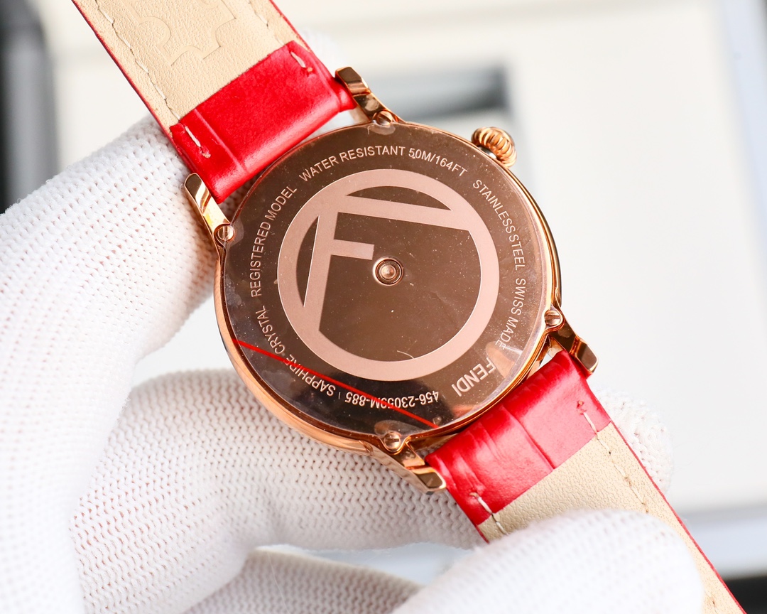 FENDI Crazy Carats Colored Jewellery Watch: Unique Rolling Jewelry Design with Multi-Colored Gems - 图片 8
