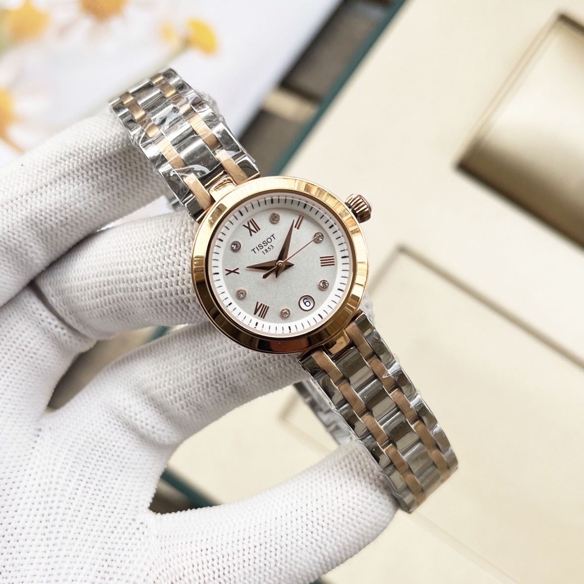 Elegant TISSOT Wristwatch with Imported Stone Cores and Sapphire Mirror – 26mm Size - 图片 4