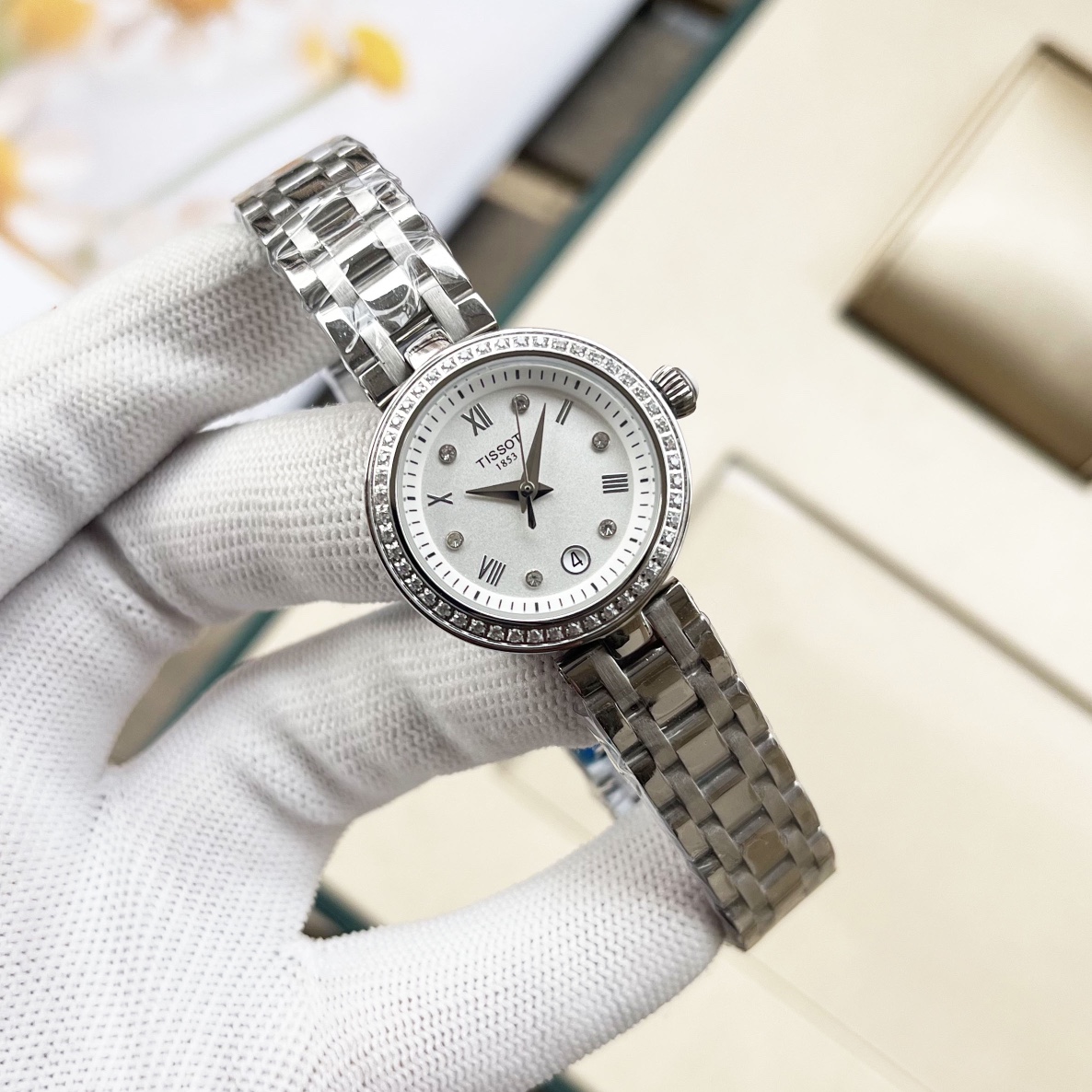 Elegant TISSOT Wristwatch with Imported Stone Cores and Sapphire Mirror – 26mm Size - 图片 3