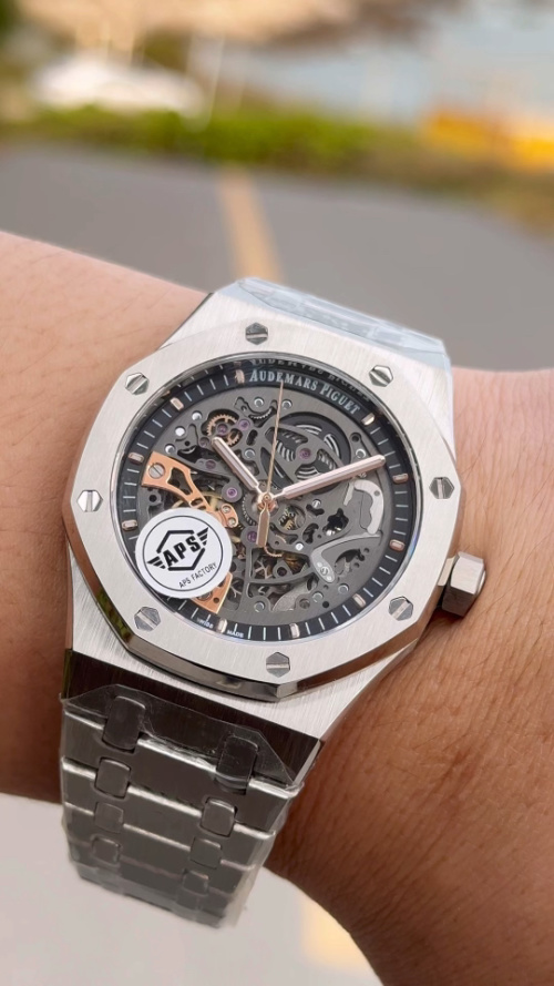 Audemars Piguet Royal Oak Offshore 15407ST Men's Mechanical Watch 41mm 1 Audemars Piguet Royal Oak Offshore 15407ST Men's Mechanical Watch 41mm