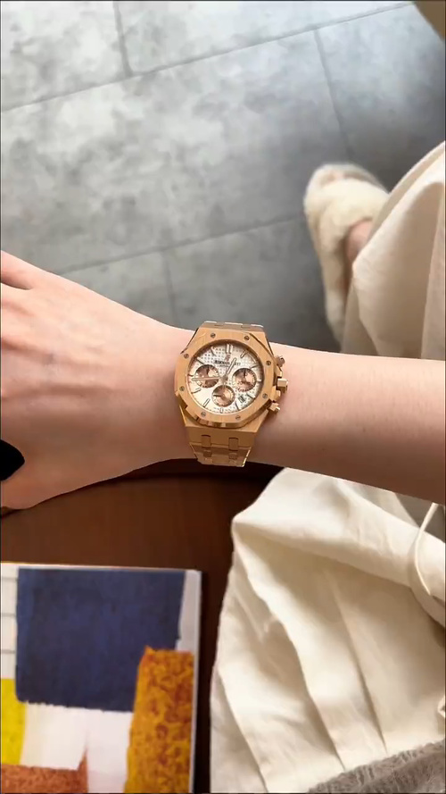 Audemars Piguet Royal Oak 38mm Rose Gold Automatic Chronograph Watch 1 Audemars Piguet Royal Oak 38mm Rose Gold Automatic Chronograph Watch