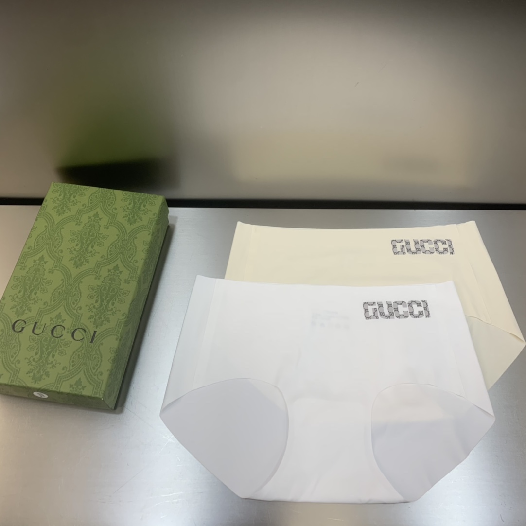 GUCCi女内裤sizeＭＬ面料63%锦纶37%氨纶