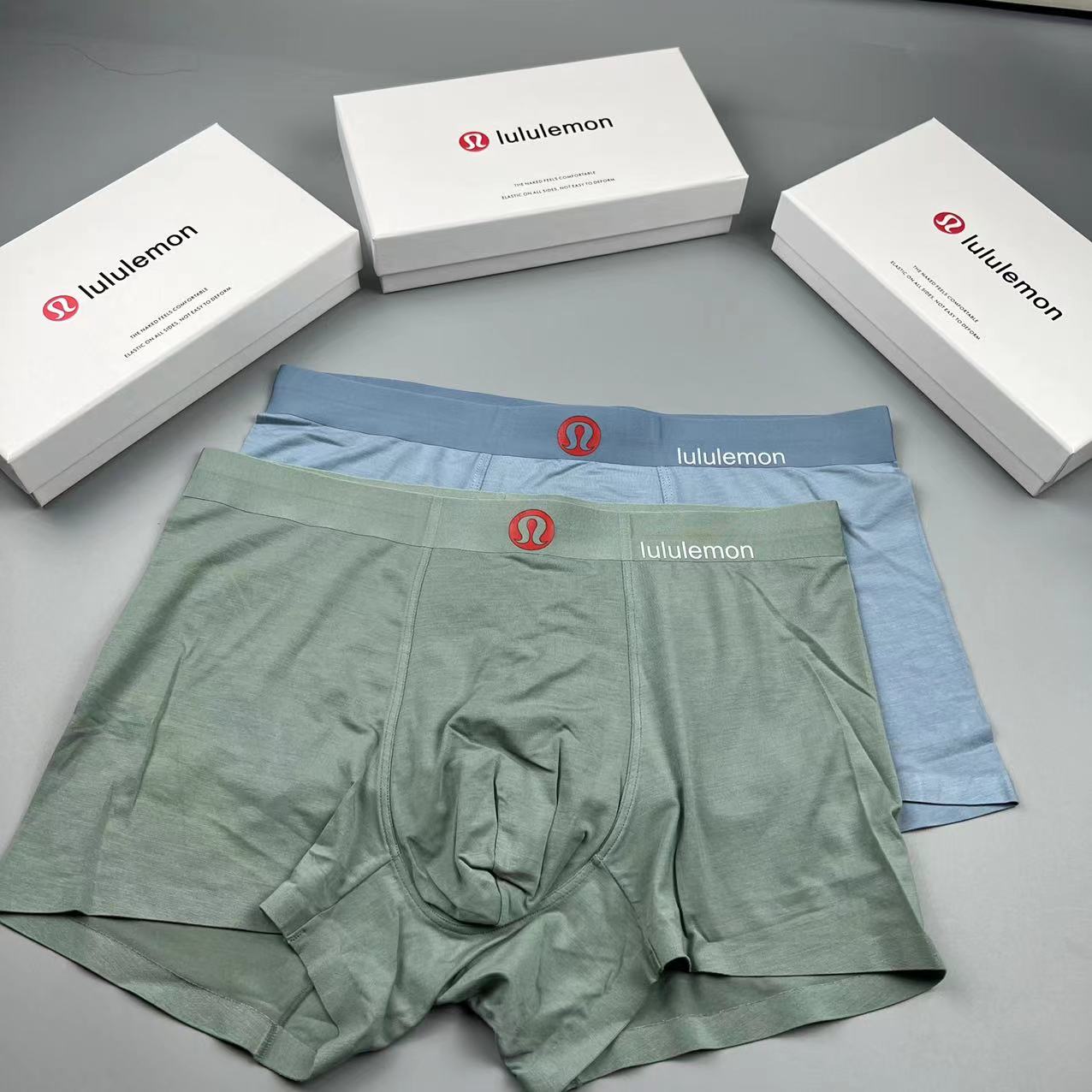 lululemon露露爆款到货莫代尔面料绝对的原单品质无缝切割工艺科学配比丝滑透气舒适！有型！一点也不紧