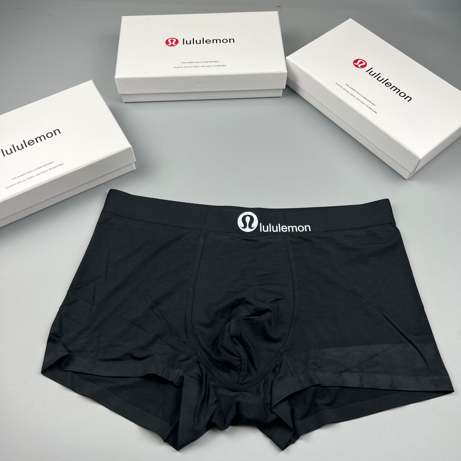 lululemon露露爆款到货莫代尔面料绝对的原单品质无缝切割工艺科学配比丝滑透气舒适！有型！一点也不紧