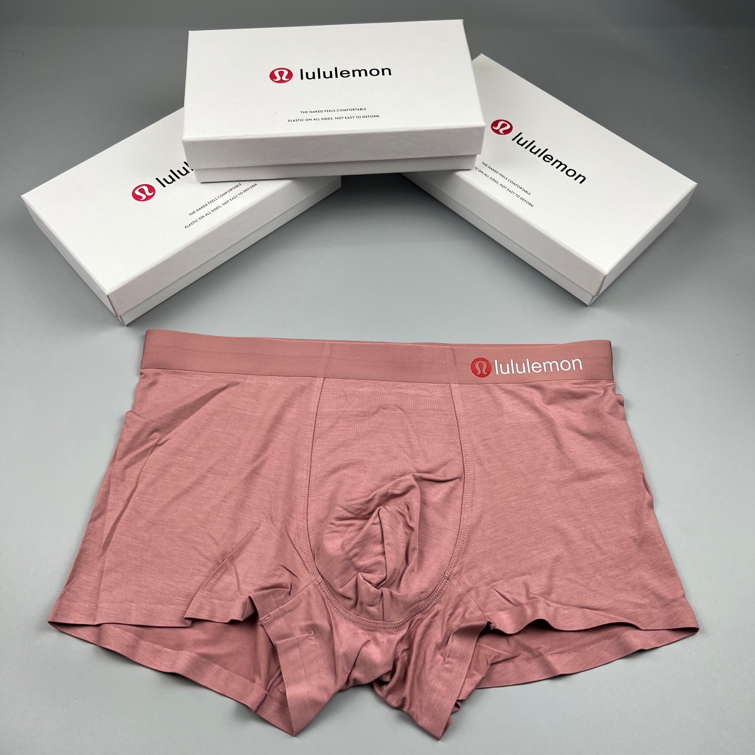 lululemon露露爆款到货莫代尔面料绝对的原单品质无缝切割工艺科学配比丝滑透气舒适！有型！一点也不紧