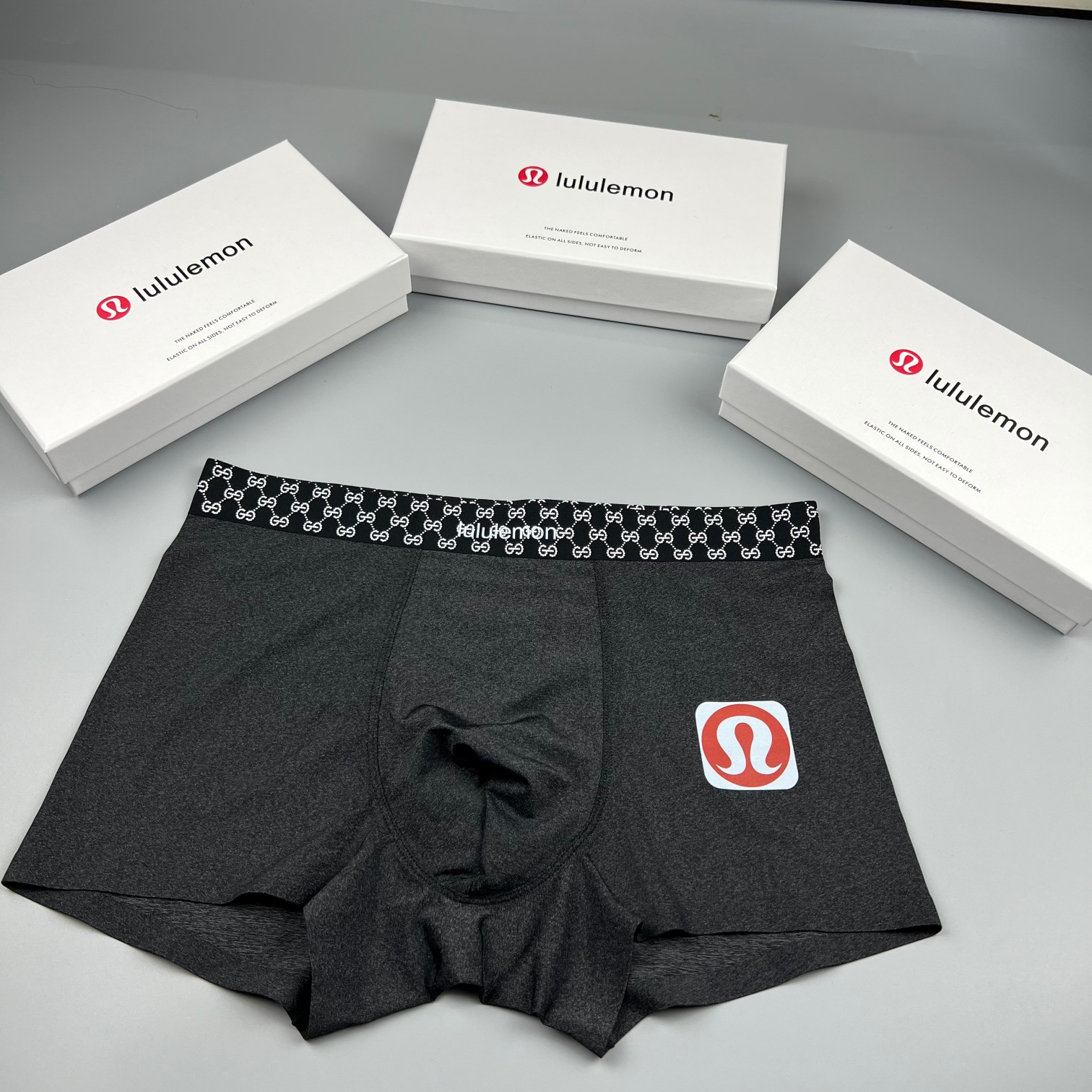 lululemon露露精品盒装男士内裤！轻薄透设计采用进口轻薄冰丝轻薄透气丝滑无痕裁剪穿着无束缚感触感柔