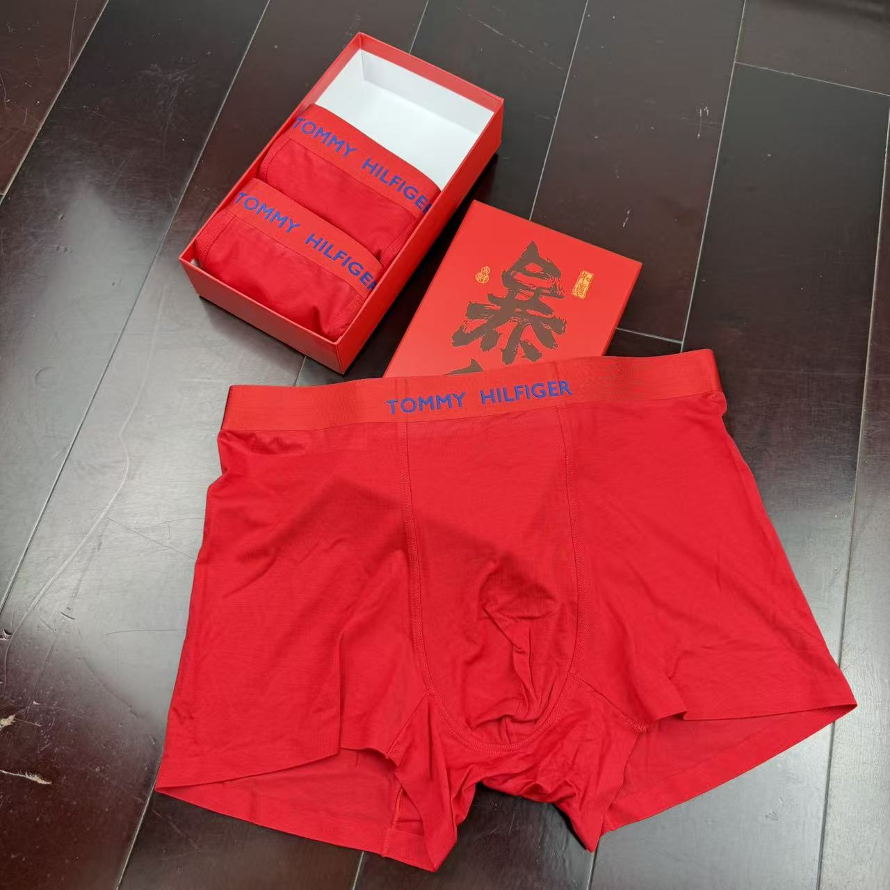 🔥🔥🔥新款 Tommy 全红内裤莫代尔面料、无缝切割工艺 透气 舒适！有型！ 超级好穿 L、XL、XXL