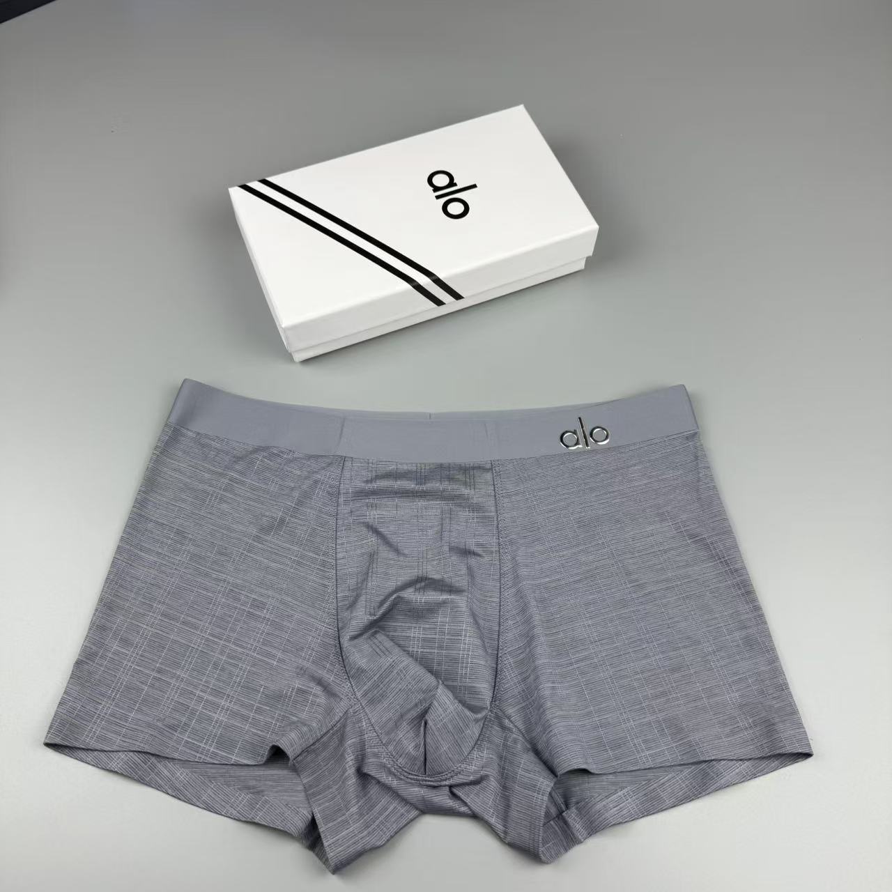 🆕🆕aLO 专柜最新款，最新高周波硅胶款，绝对的原单品质，全手工切割工艺   专柜订制进口面料。  手感