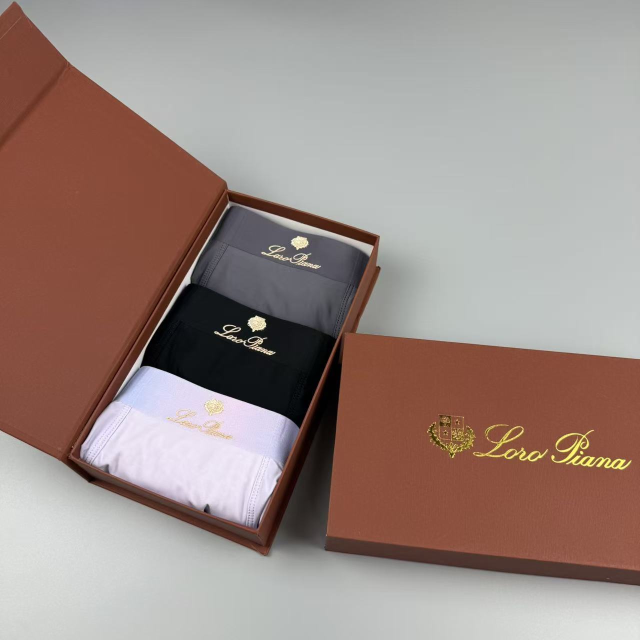 新品！LP。原单品质，时尚潮男新品 锦纶冰丝无缝切割工艺 科学配 76%锦纶+24%氨纶，丝滑 透气 舒