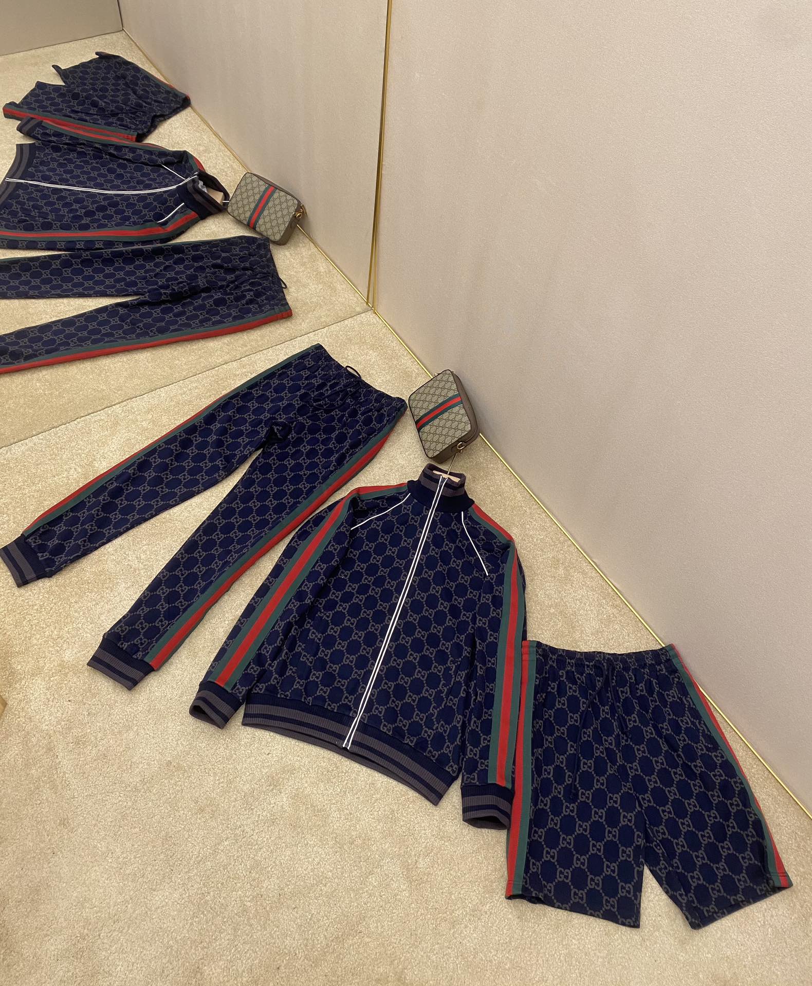 NO:451579,Main push jacket, trousers, shorts, jackets & coats, alexander wang19860909主推外套 长裤短裤P 细节,,shorts,jackets & coats,alexander wang,Men's clothing