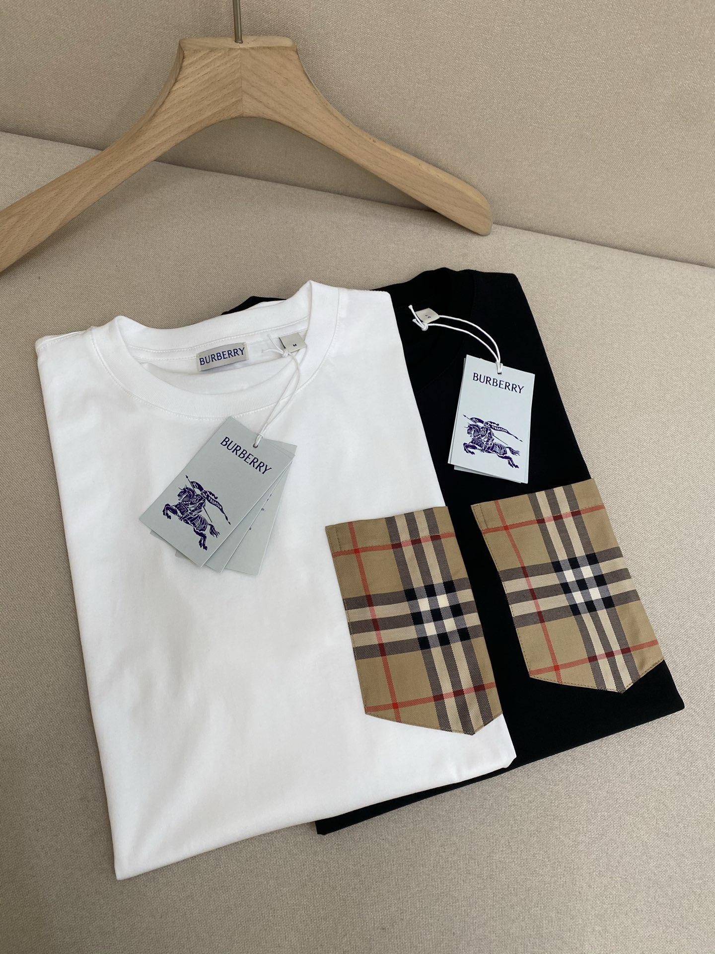 [Burberry Women