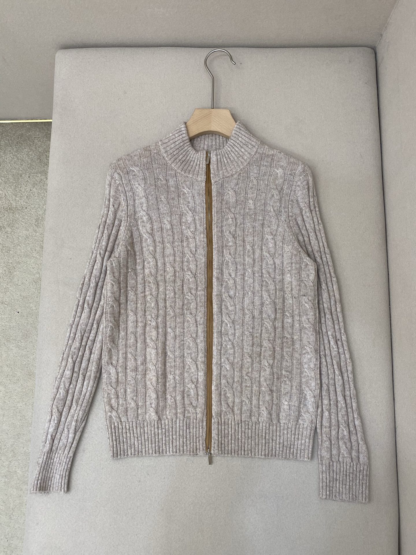 NO:570935,Recommended details,,alexander wang19860909主推 细节,,alexander wang,Men's clothing