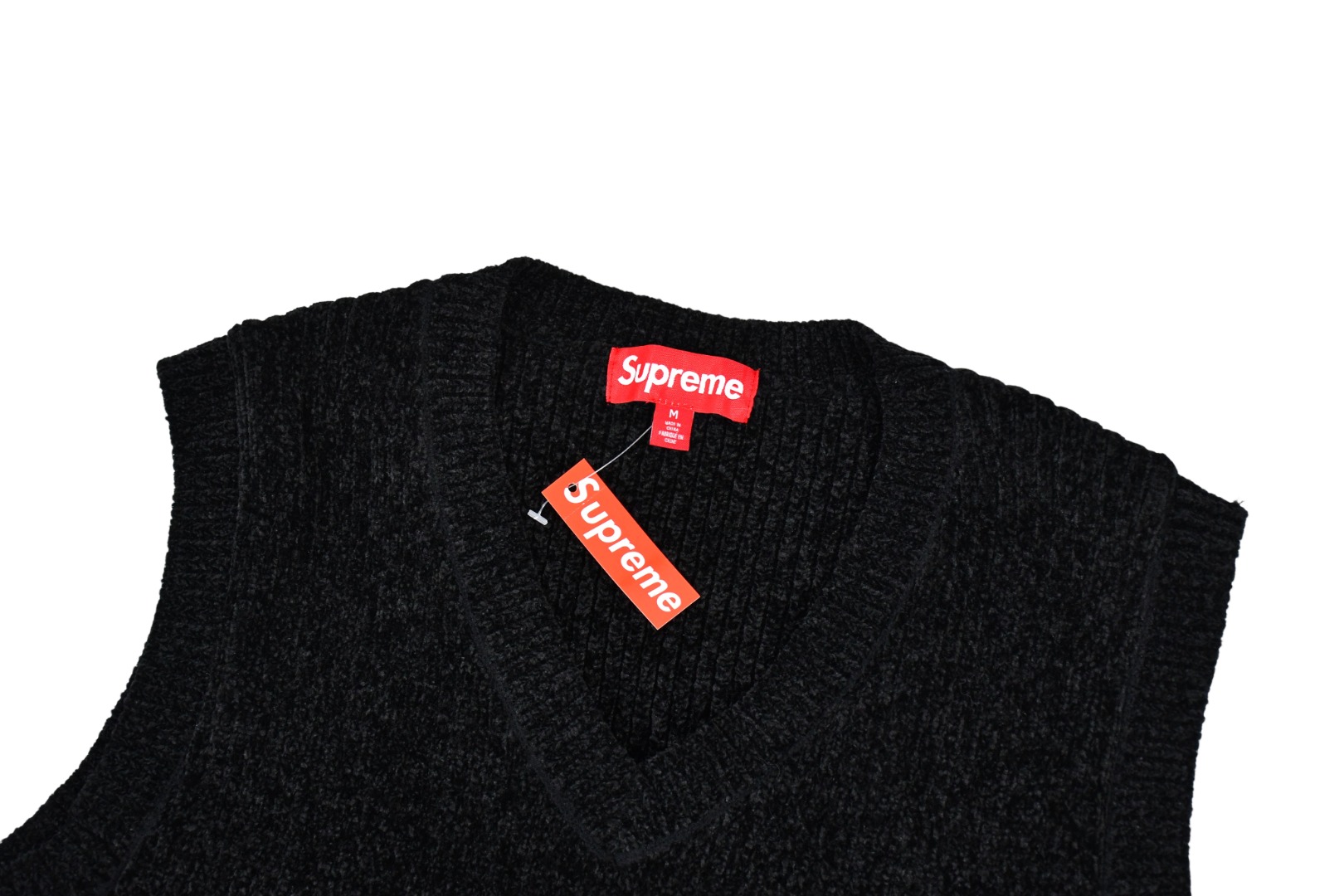 24FW Supreme Chenille Sweater Vest with YB Sensor Technology: Features, Specs, and Details - 图片 5