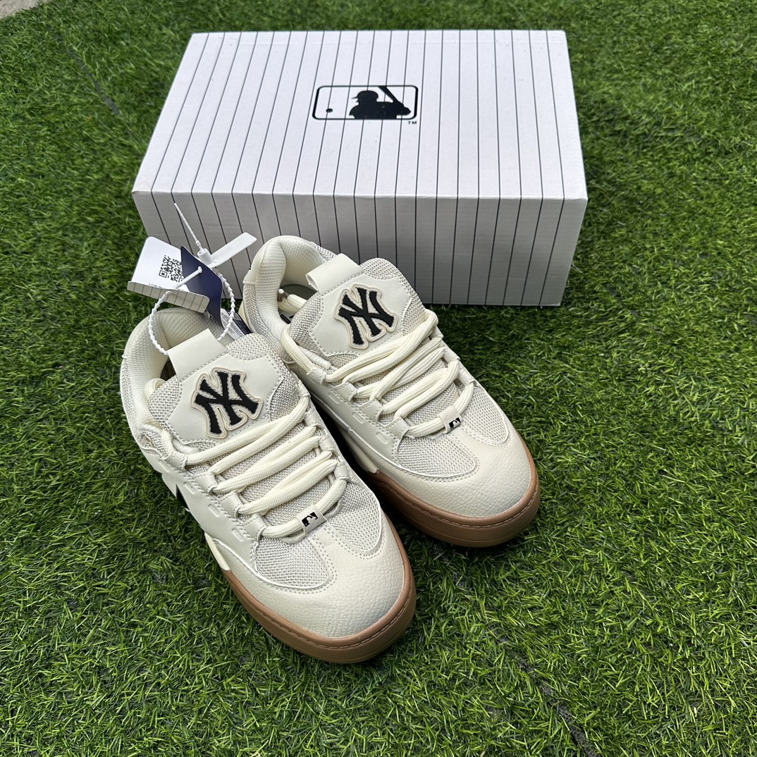 MLB 312米色
Size 36-44
代发122➕毒3