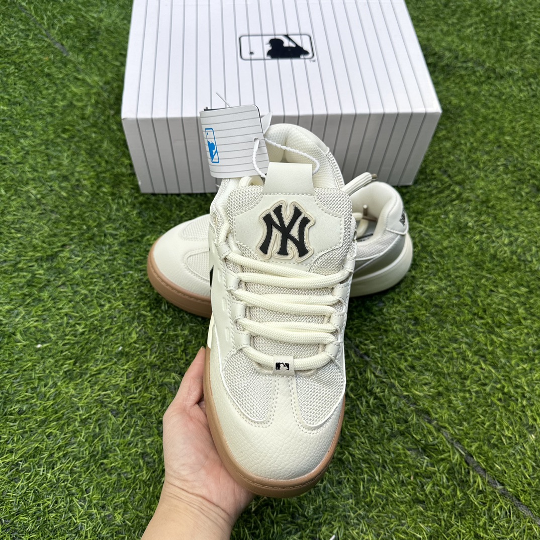 MLB 312米色
Size 36-44
代发122➕毒3