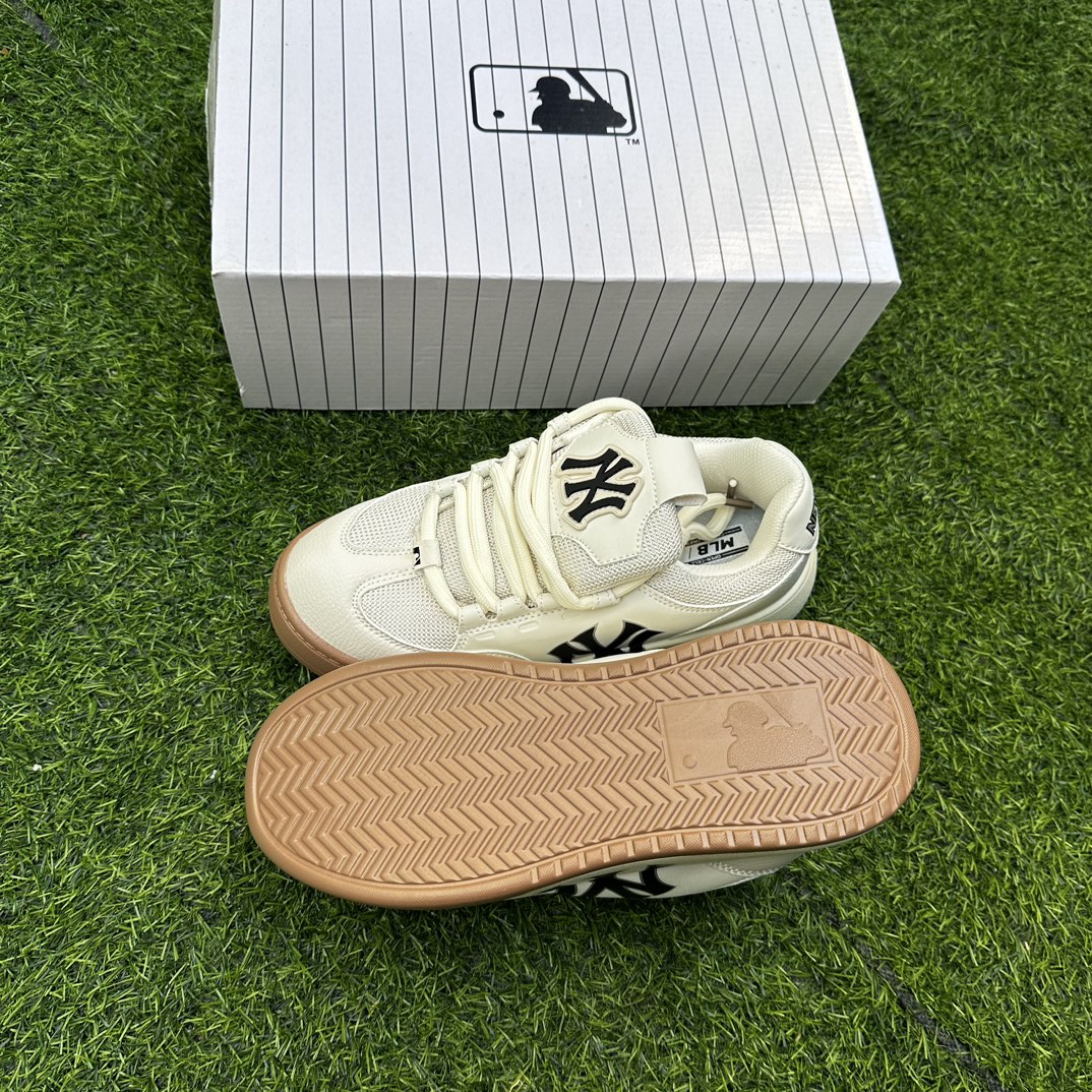 MLB 312米色
Size 36-44
代发122➕毒3