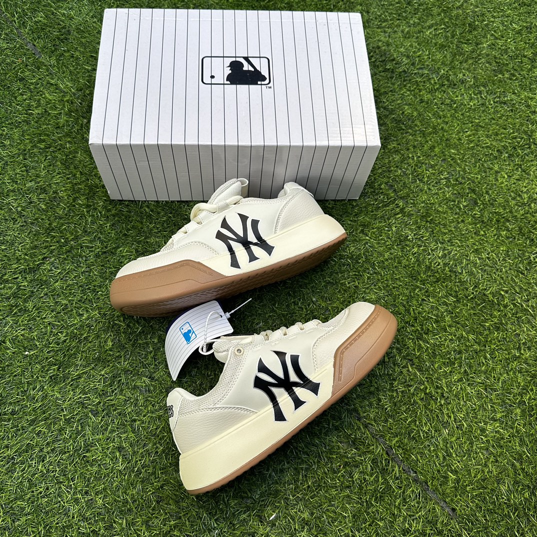 MLB 312米色
Size 36-44
代发122➕毒3