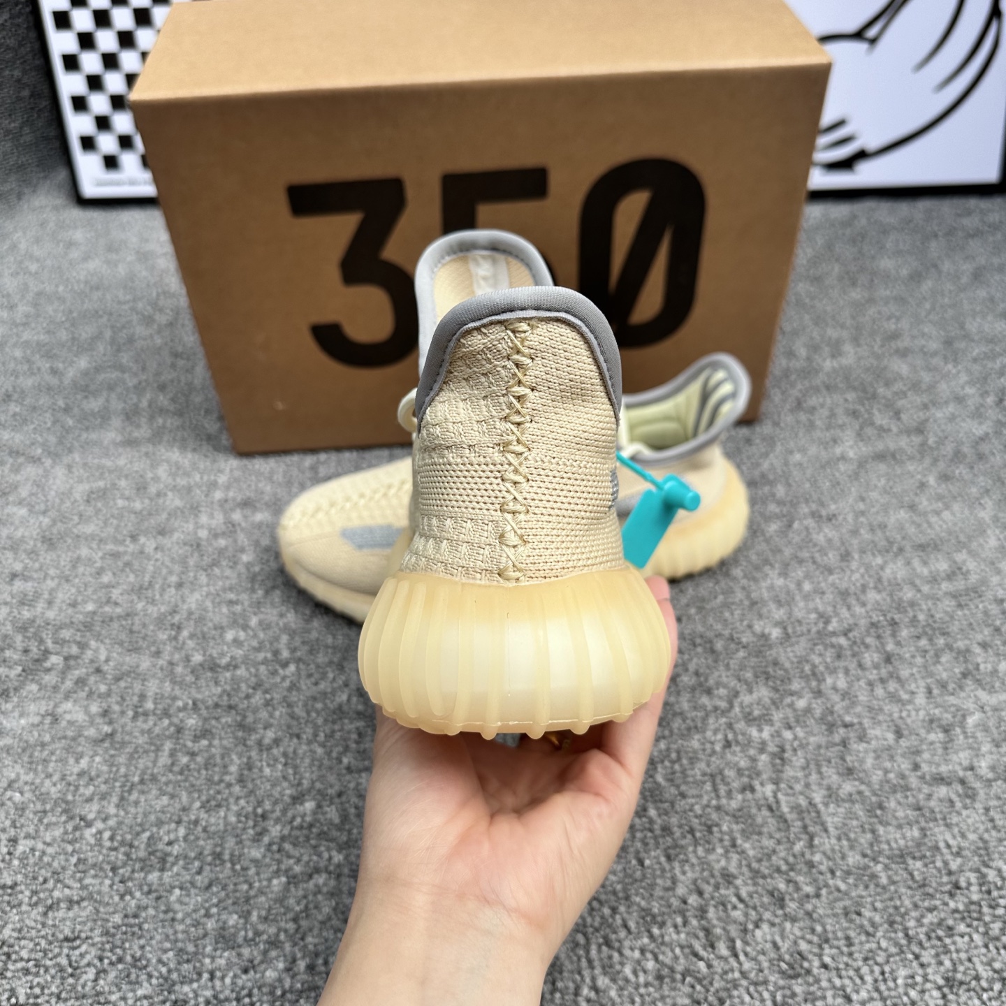 椰子350.亚麻
Size 36-44
代发115➕毒3

👉
👉
