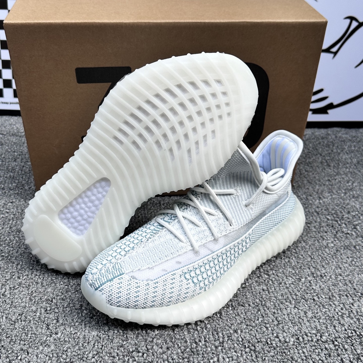 椰子350.冰蓝
Size 36-44
代发115➕毒3

👉

👉