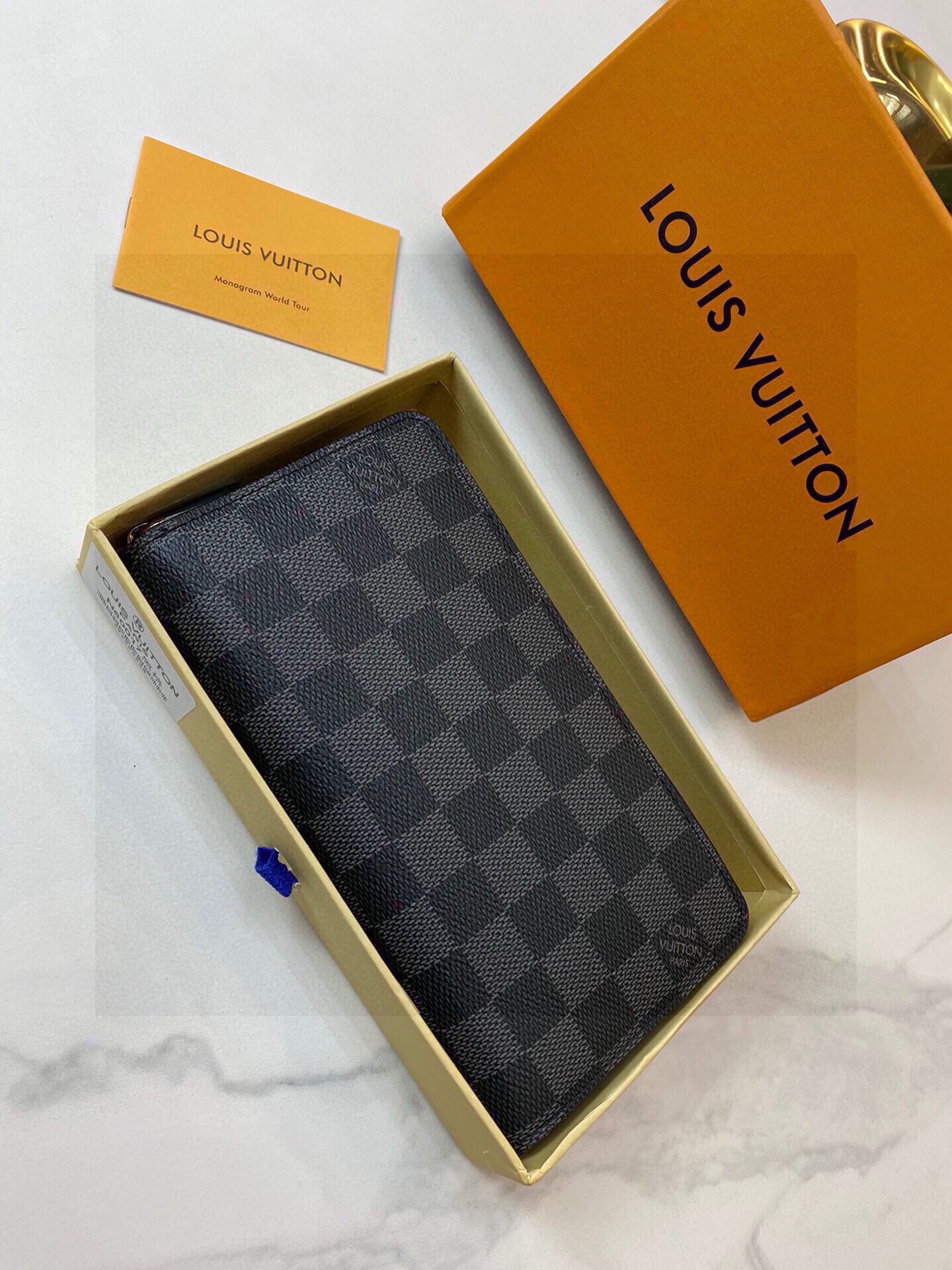 Louis Vuitton AAAAA
 Geldbörse Unisex PVC