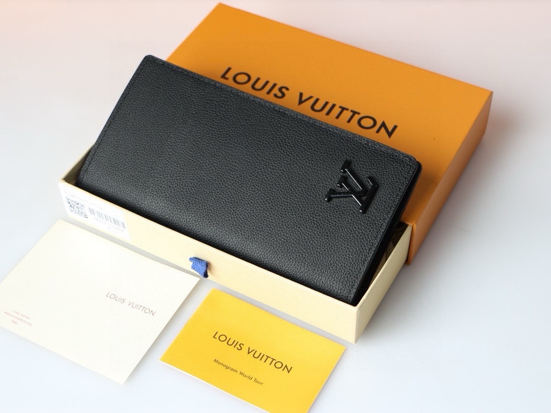 Louis Vuitton Geldbörse 1: 1 Klon
 Blau Marineblau M81810