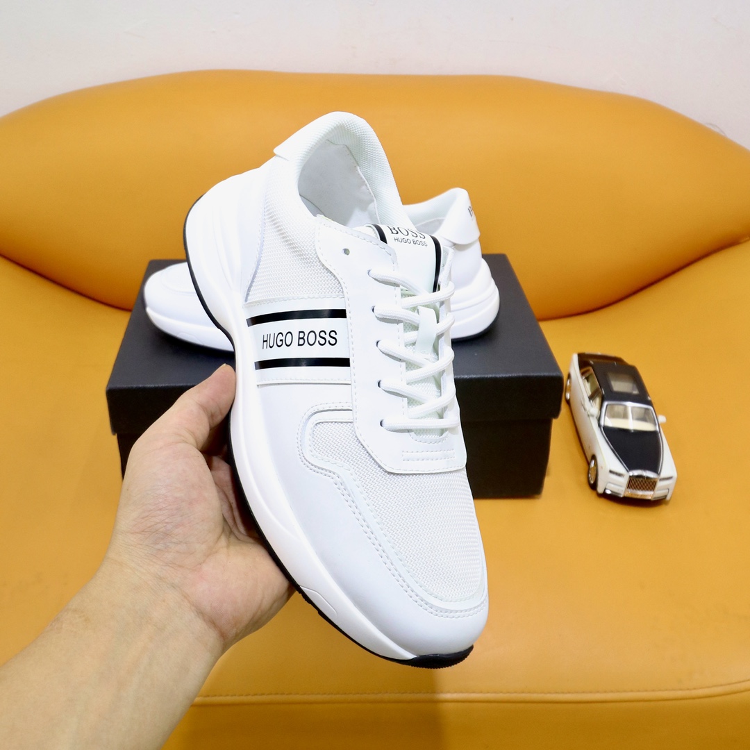 NO:270911,[BOSS] The face is made of imported cowhide and breathable mesh and cloth. It is made of soft and large bottom, which is convenient to put on the feet, light, comfortable and elastic, leading the fashion trend!  !  !  3 colors. Code count 38-44 (45 customized), cowhide19860909[BOSS ] 劲爆款 面部采用进口牛皮拼透气网布网里组合软大底,上脚方便,轻盈舒适有弹力,引领时尚潮流！！！3个色.码数38-44(45定做）,,cowhide,Men's shoes