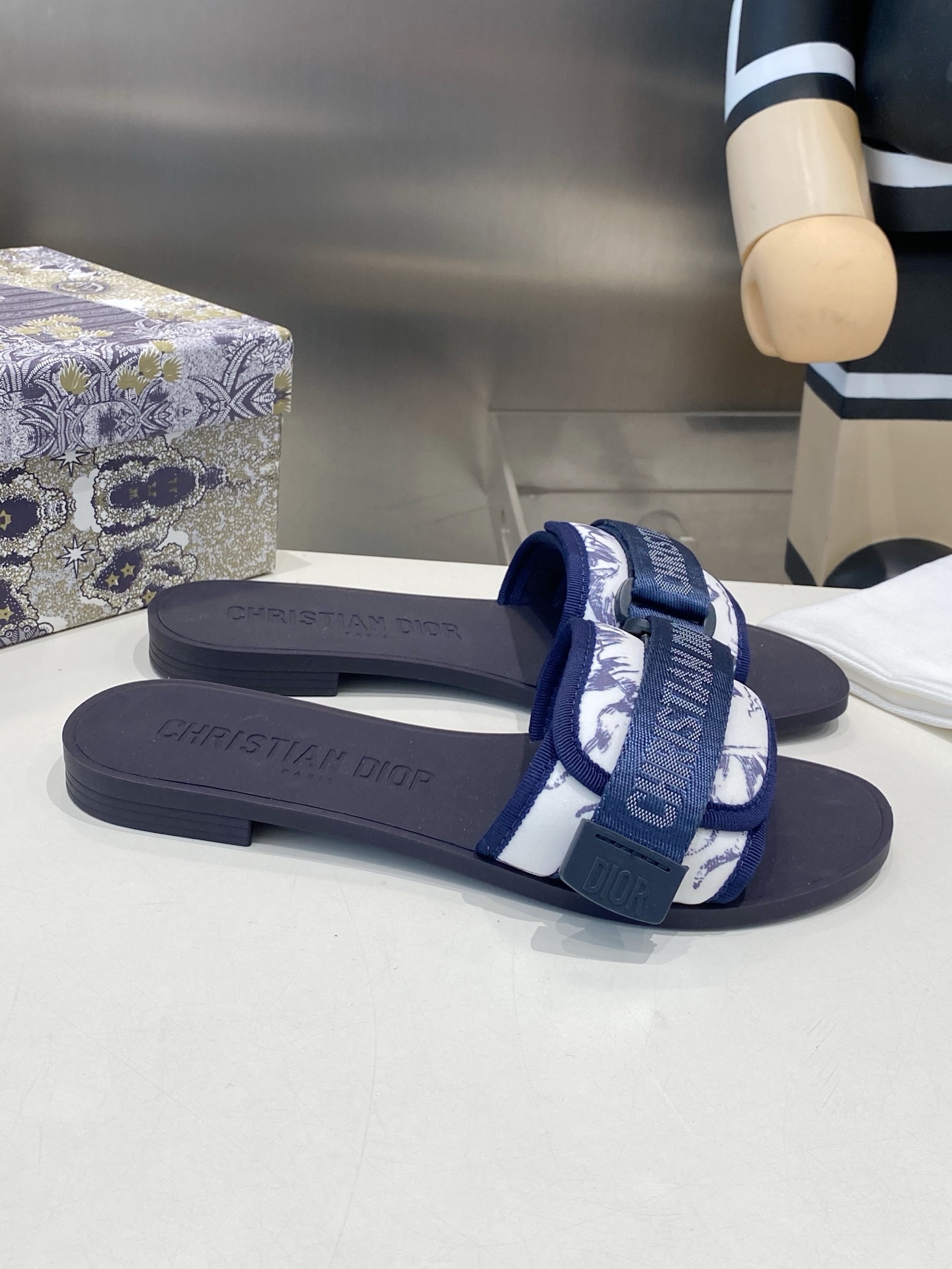 Dior Slides
