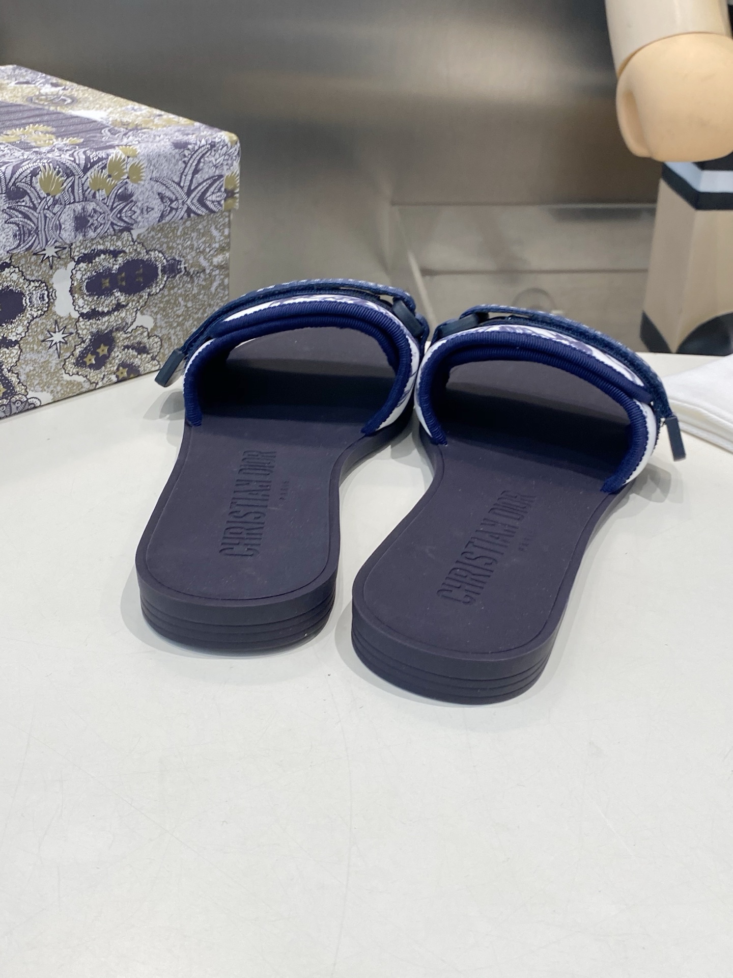 Dior Slides