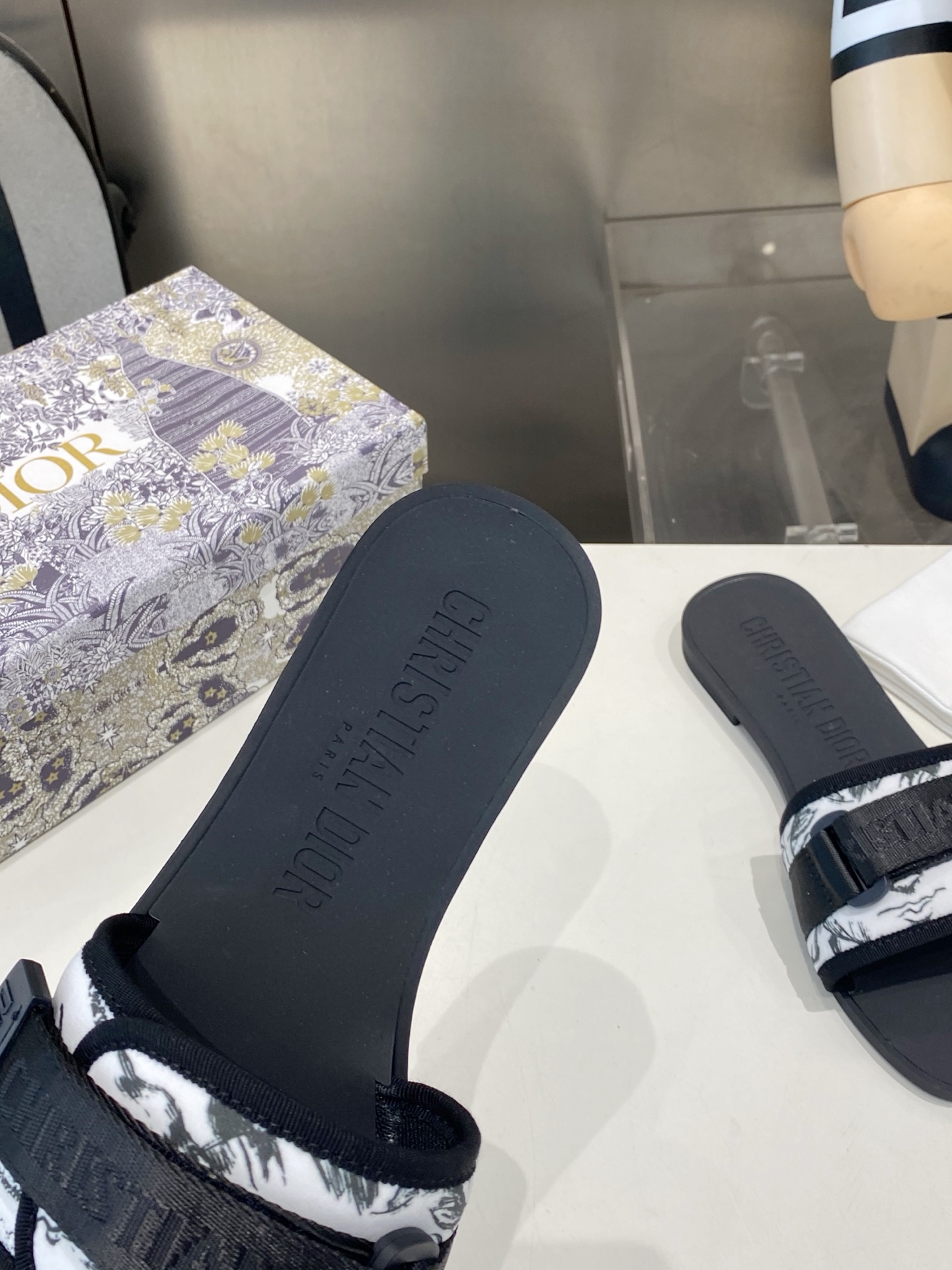 Dior Slides